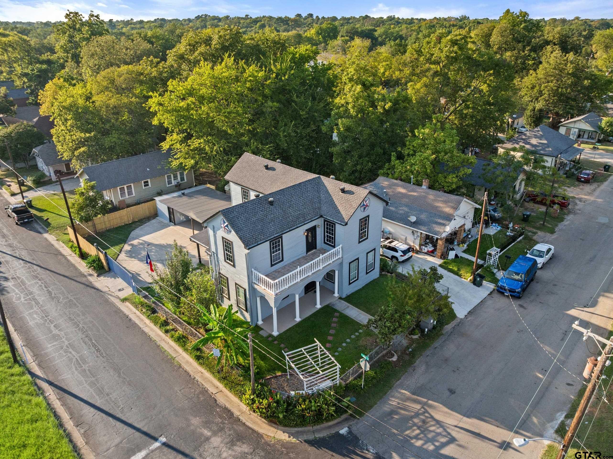 1002 NORMANDY AVE