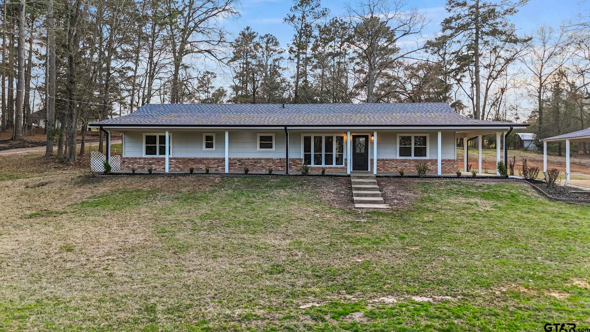 18208 N Lakeview