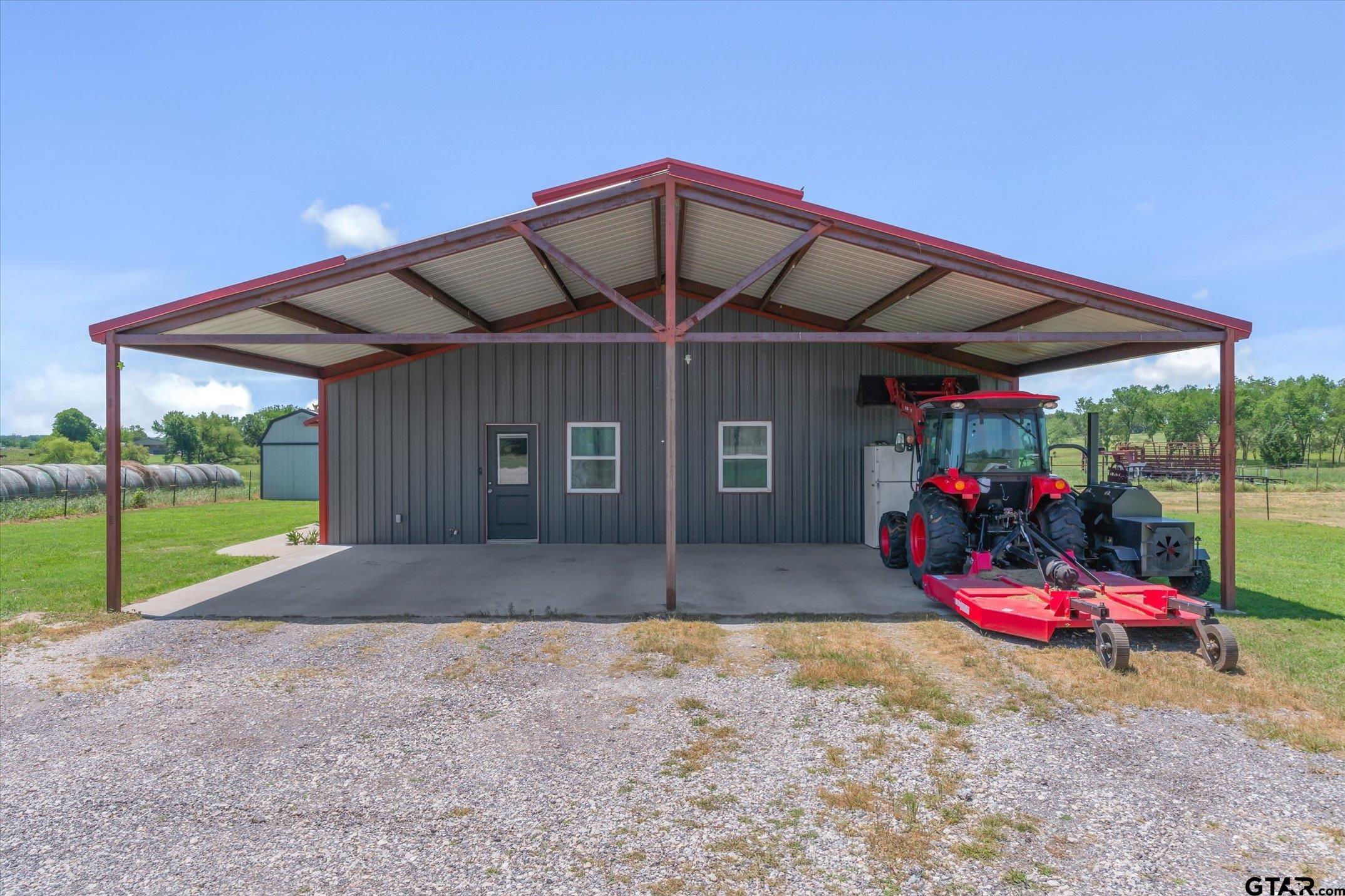 1026 VZ County Road 2115
