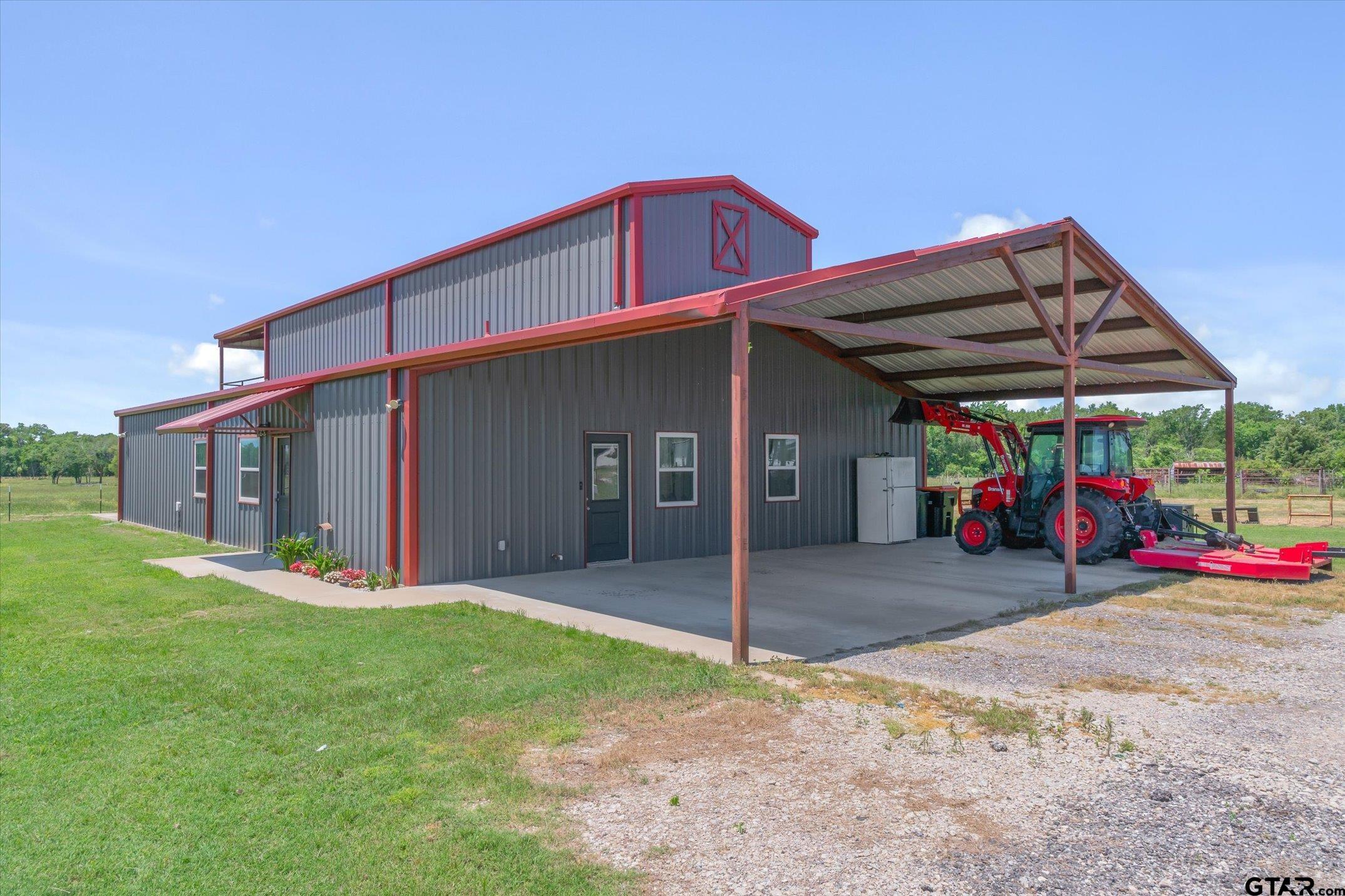 1026 VZ County Road 2115