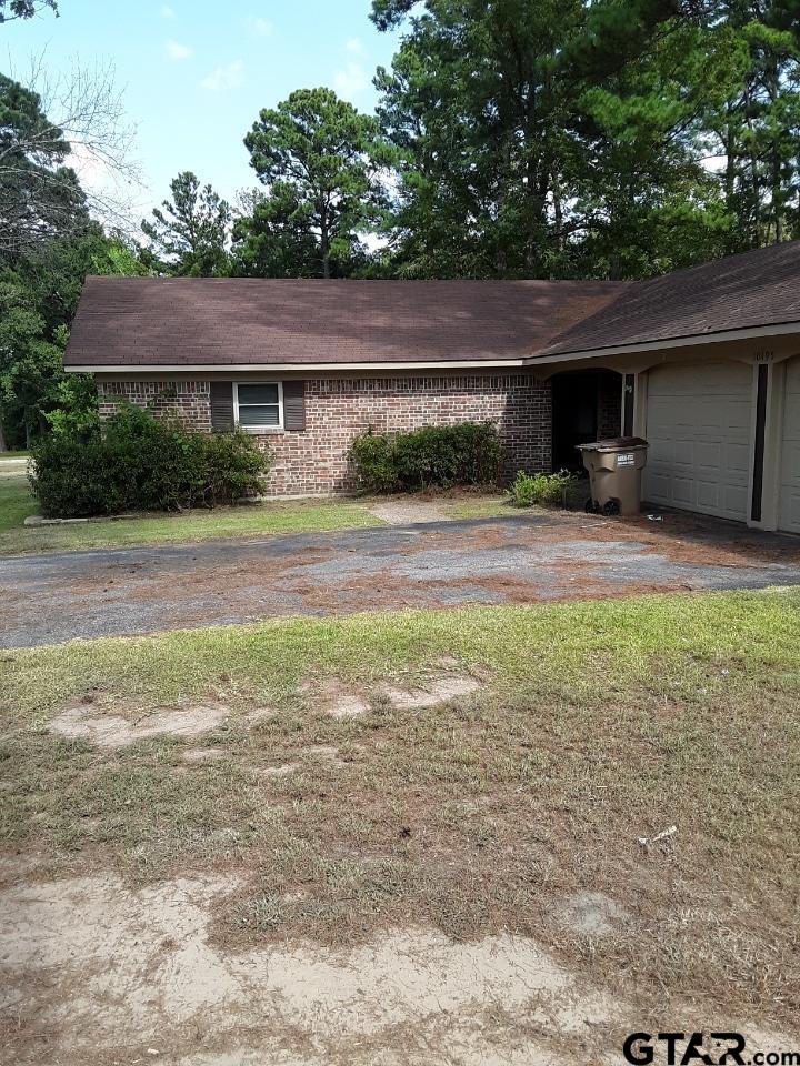 10495 FM 346