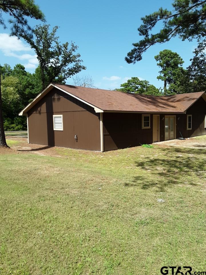 10495 FM 346