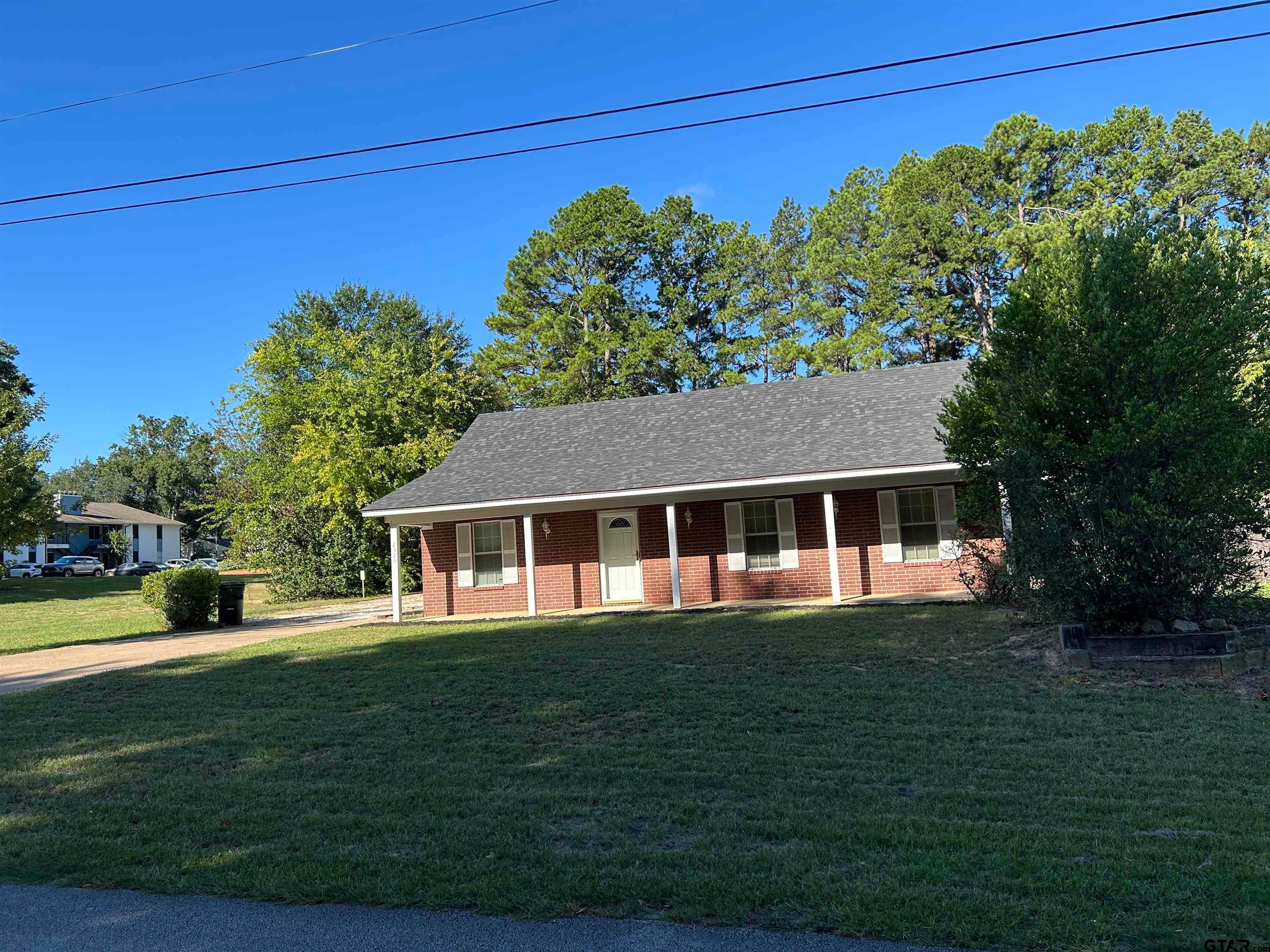 2323 Haverhill Dr.