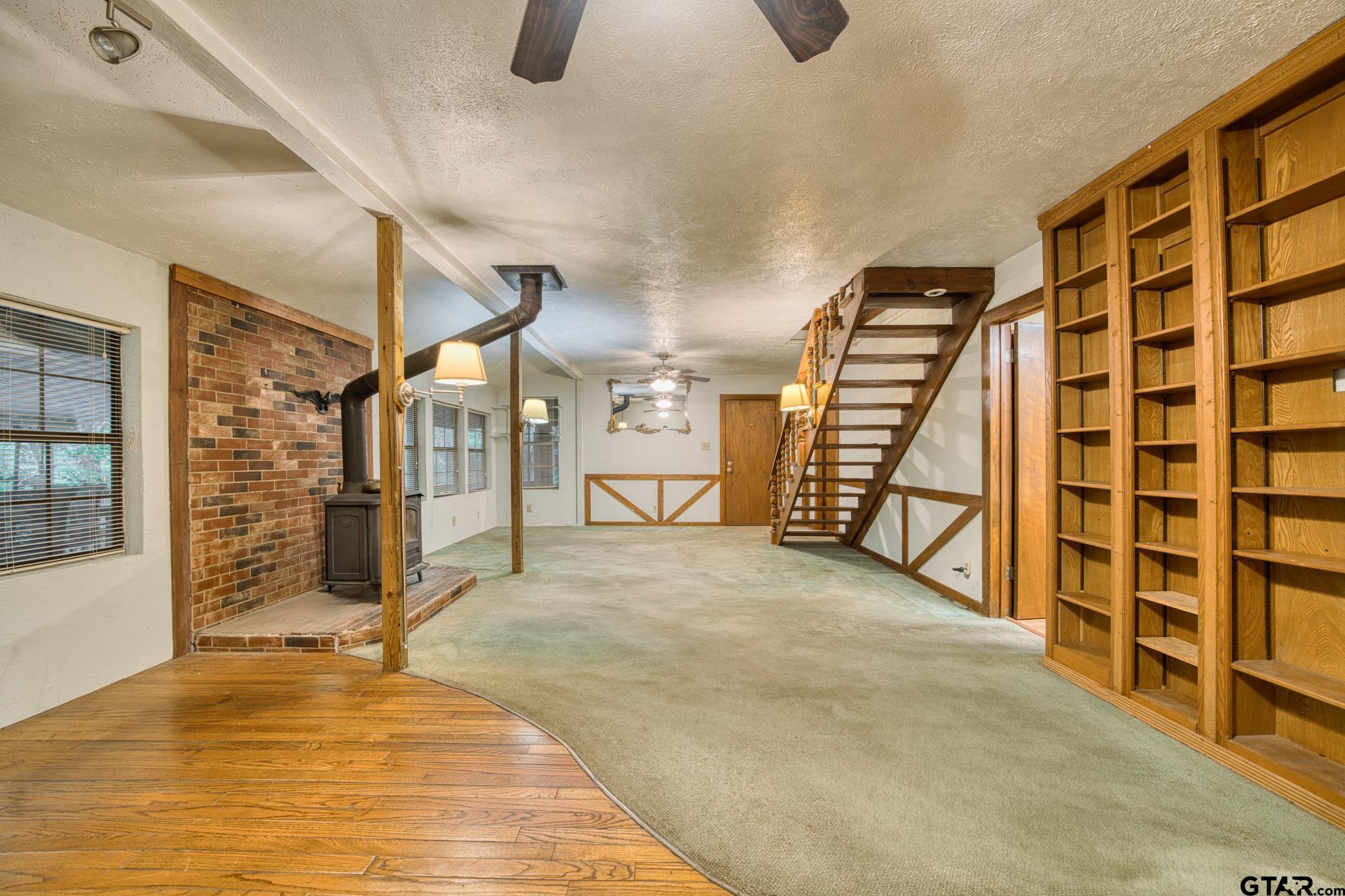 23620 Live Oak