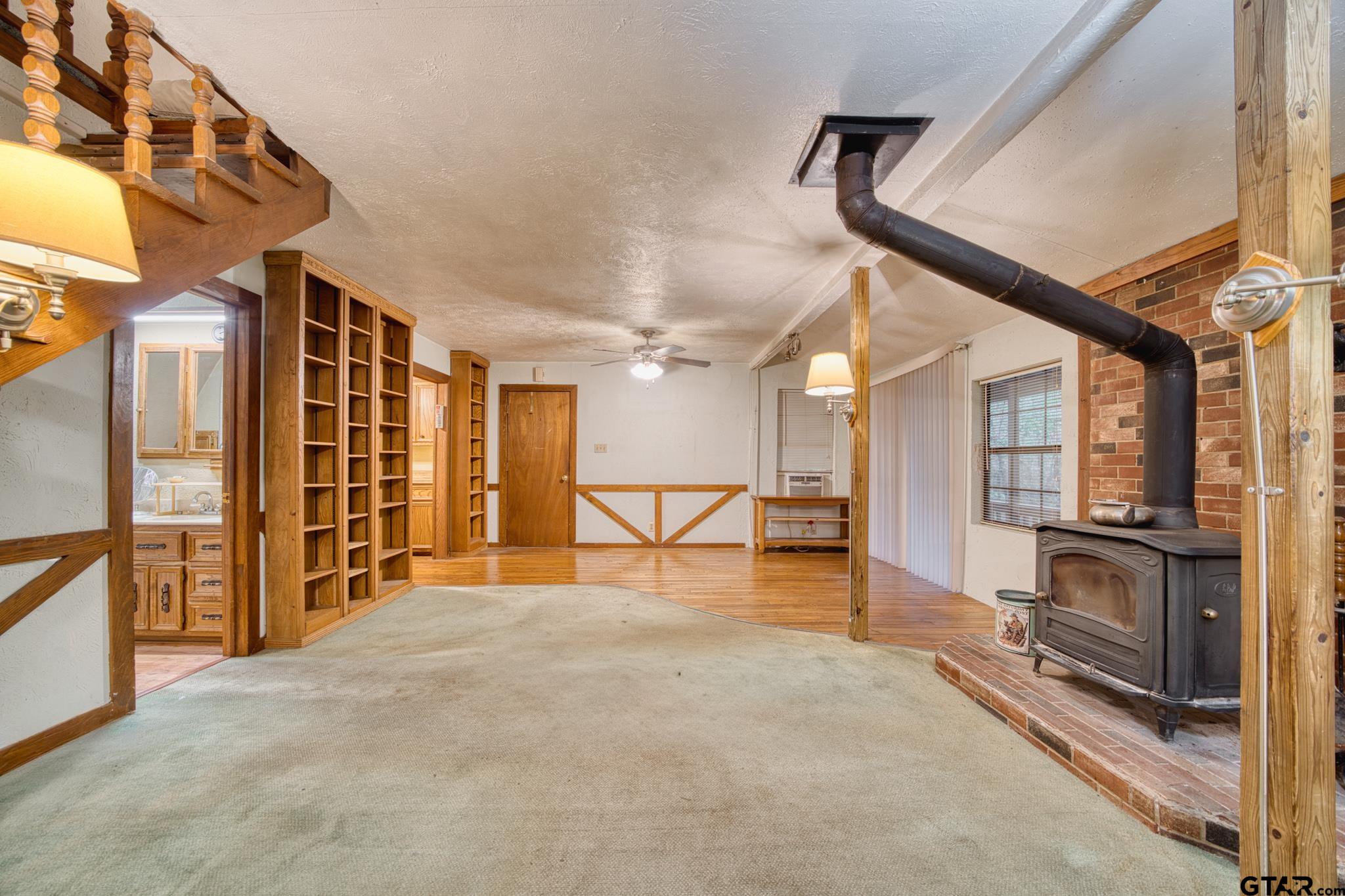 23620 Live Oak