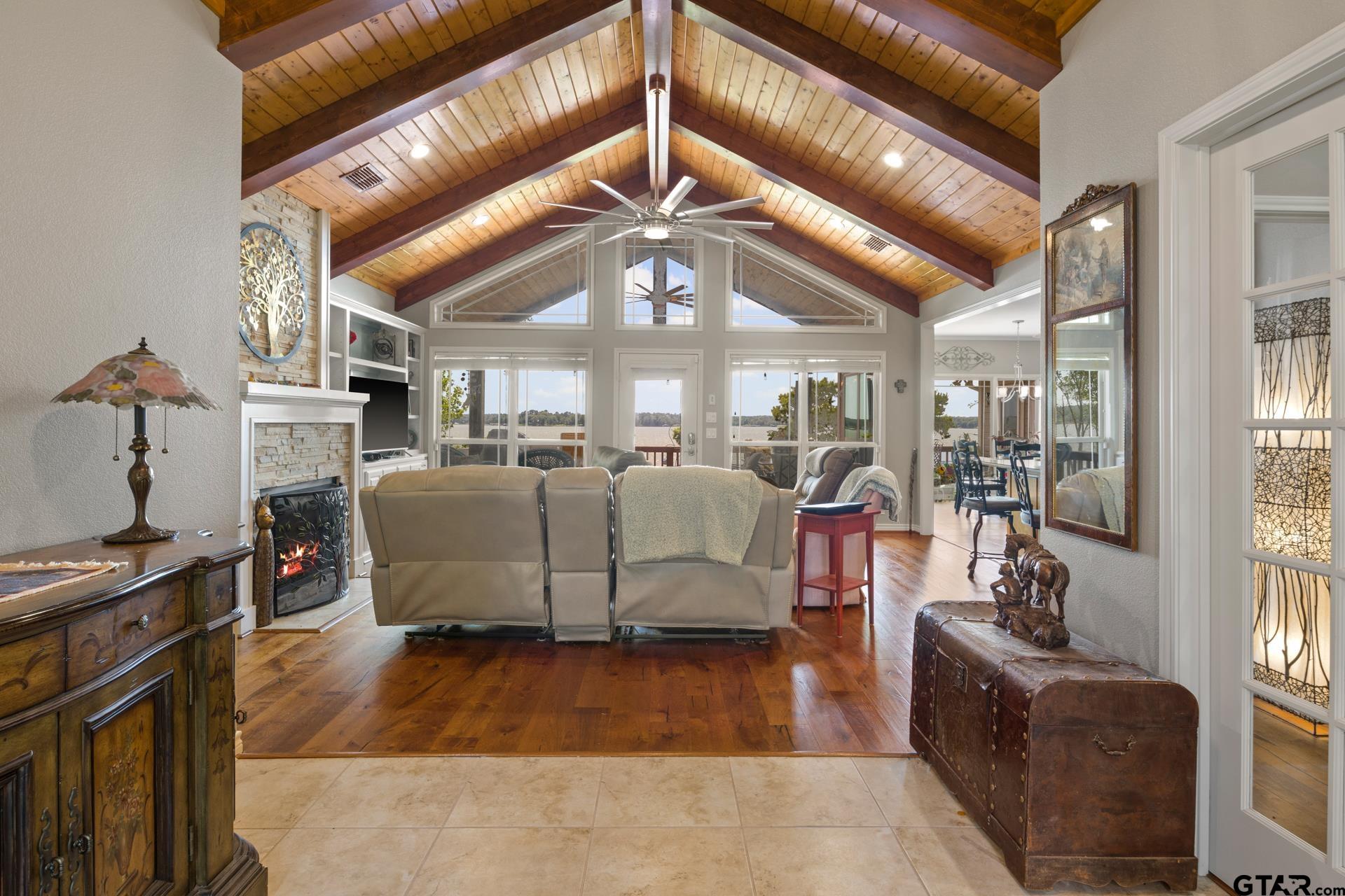 398 Private Road 2939