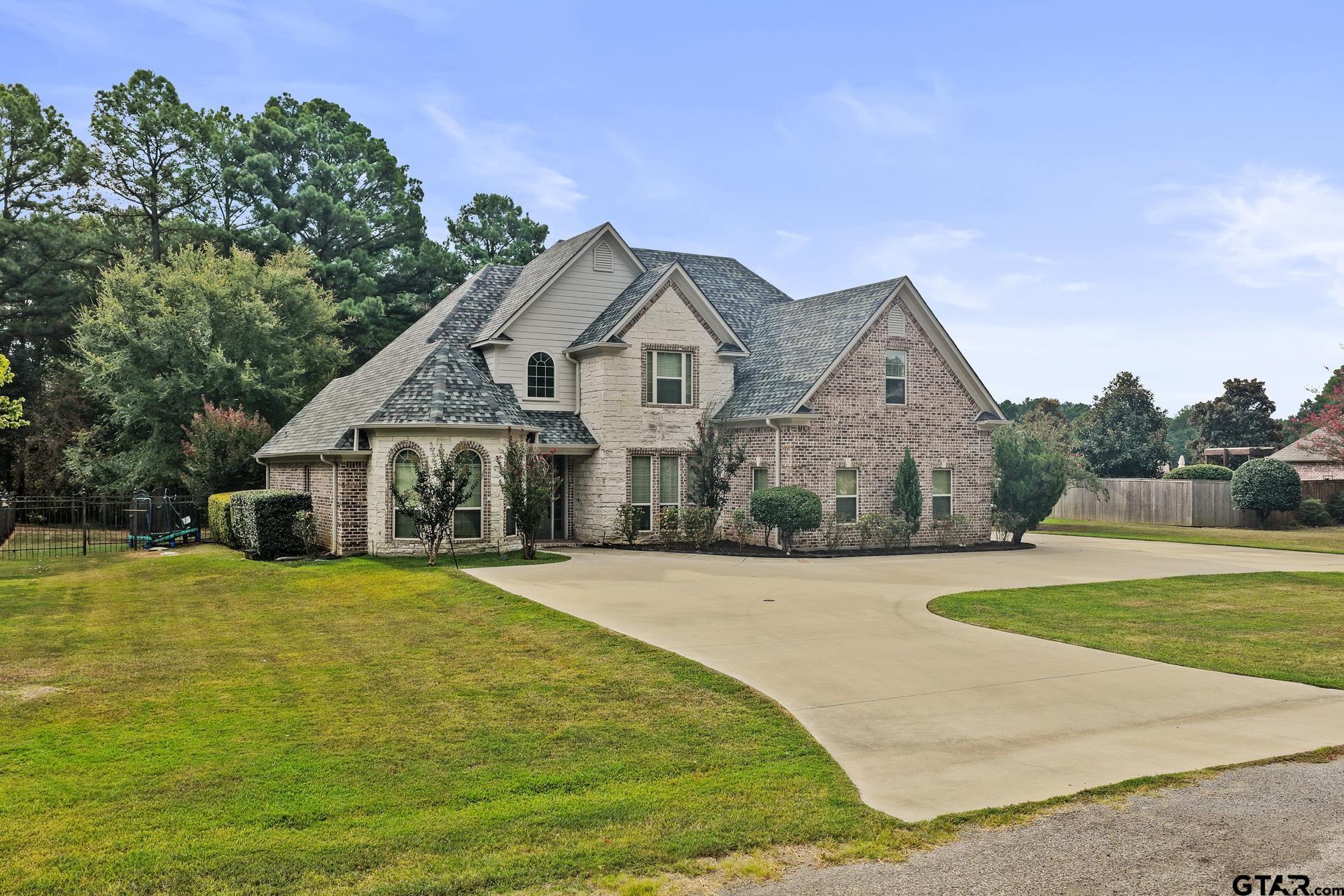132 Private Road 4206