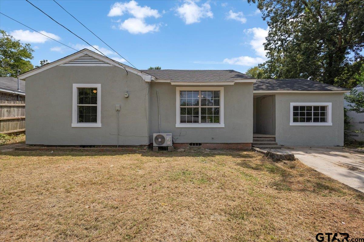 2318 Pine Burr Rd.