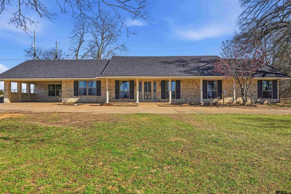 810 W PINE ST, WINNSBORO, TX 75494 - Image 962bbbfa8ad579ed8e8a55a0652baf76/3915287916