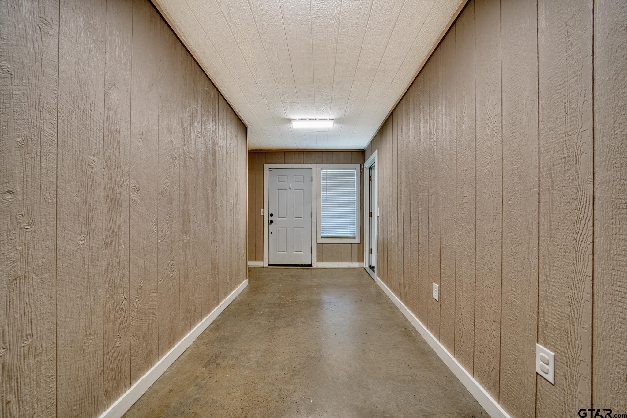 3324 Smelley Rd