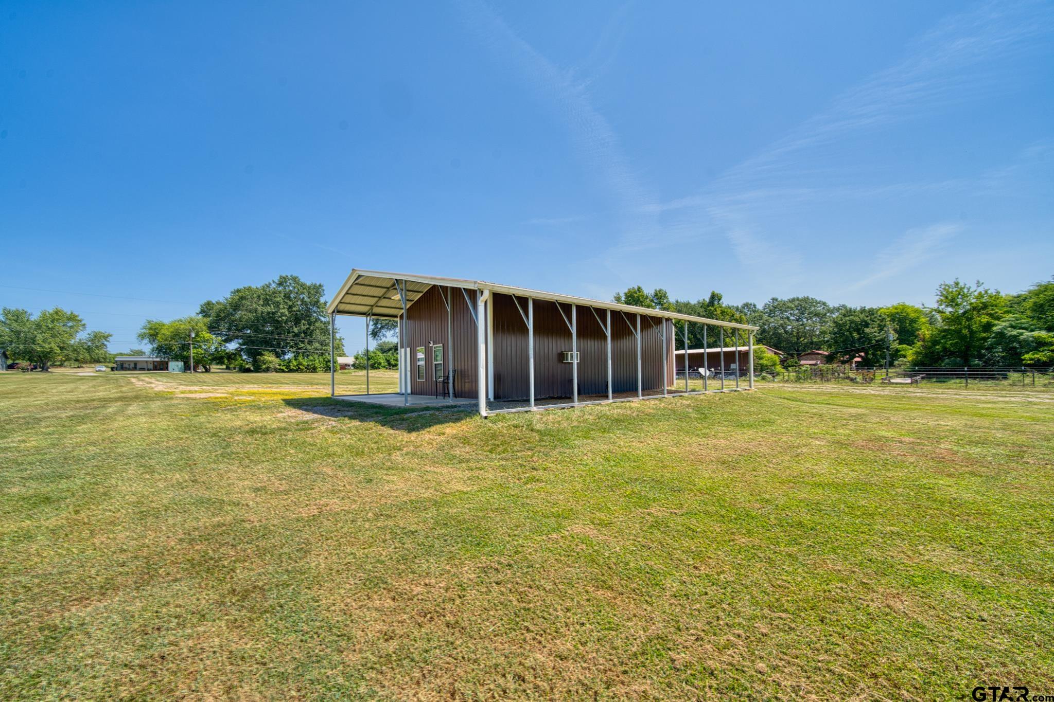 3324 Smelley Rd