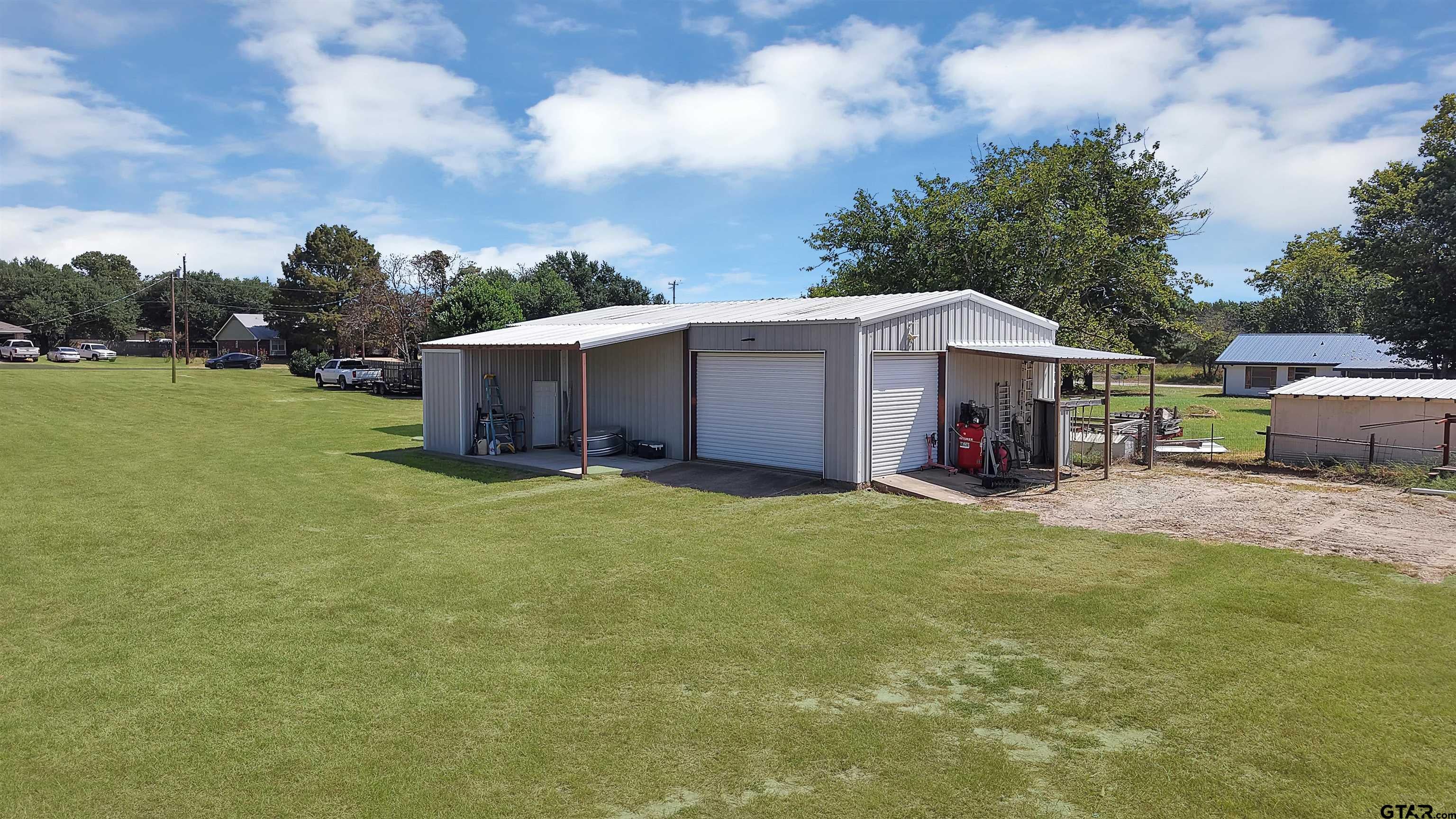 141 County Road 2211