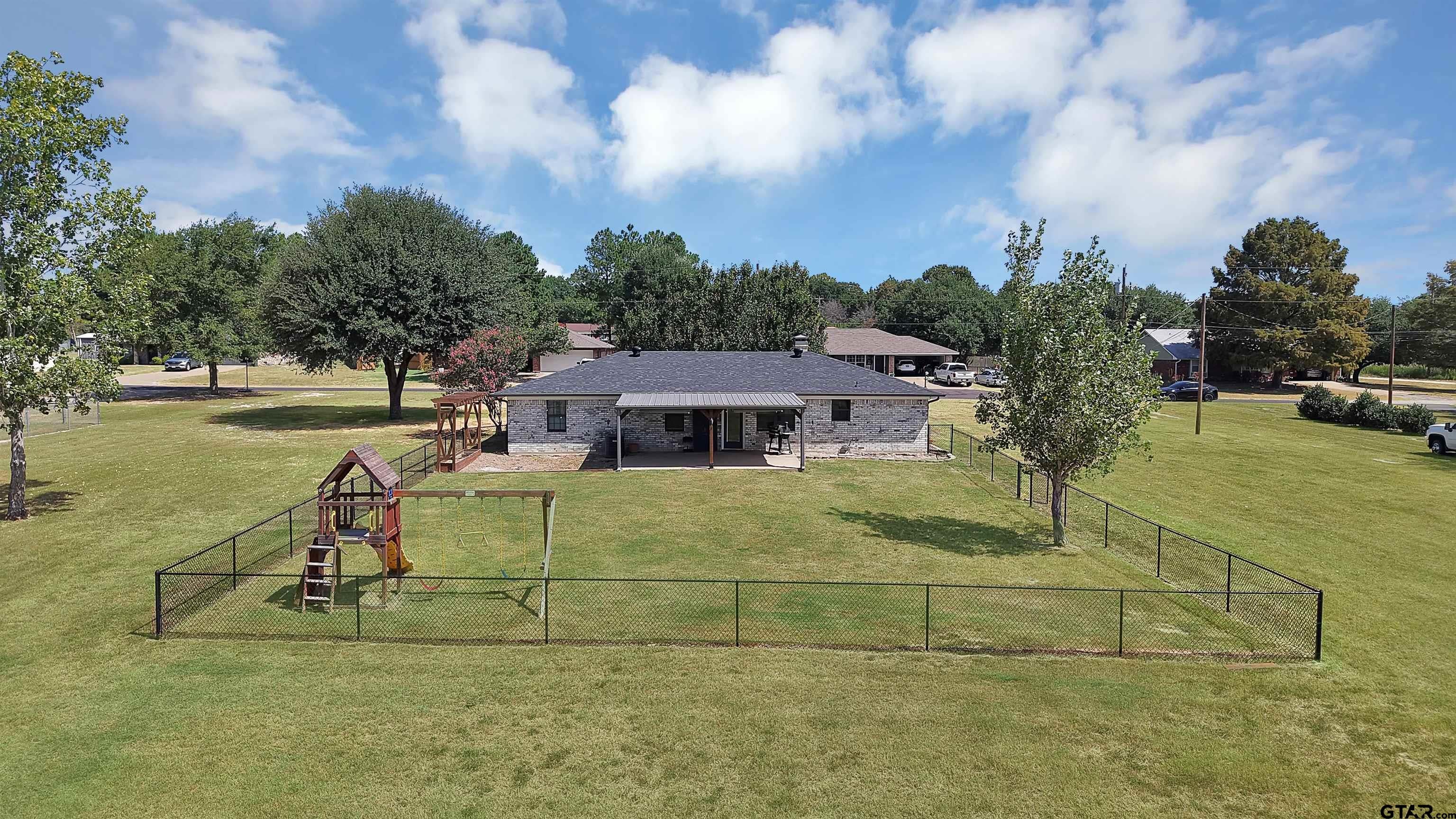 141 County Road 2211