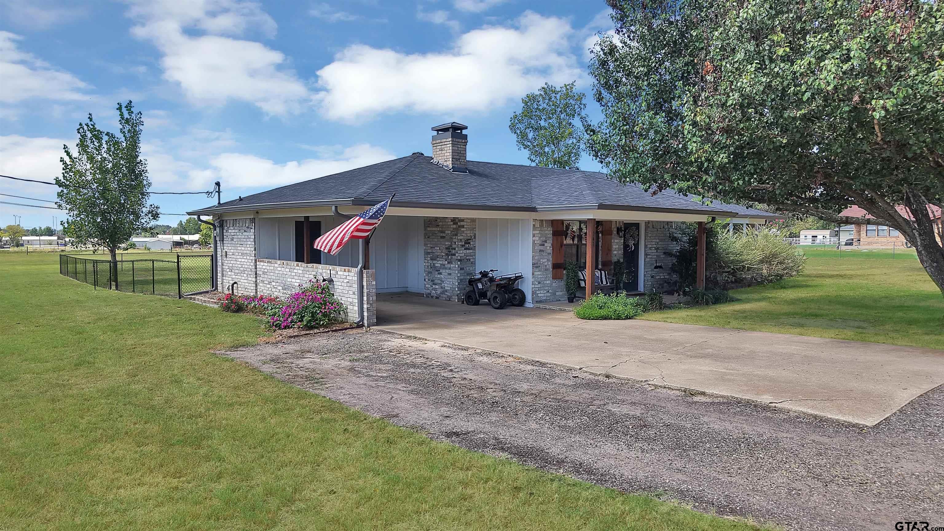 141 County Road 2211