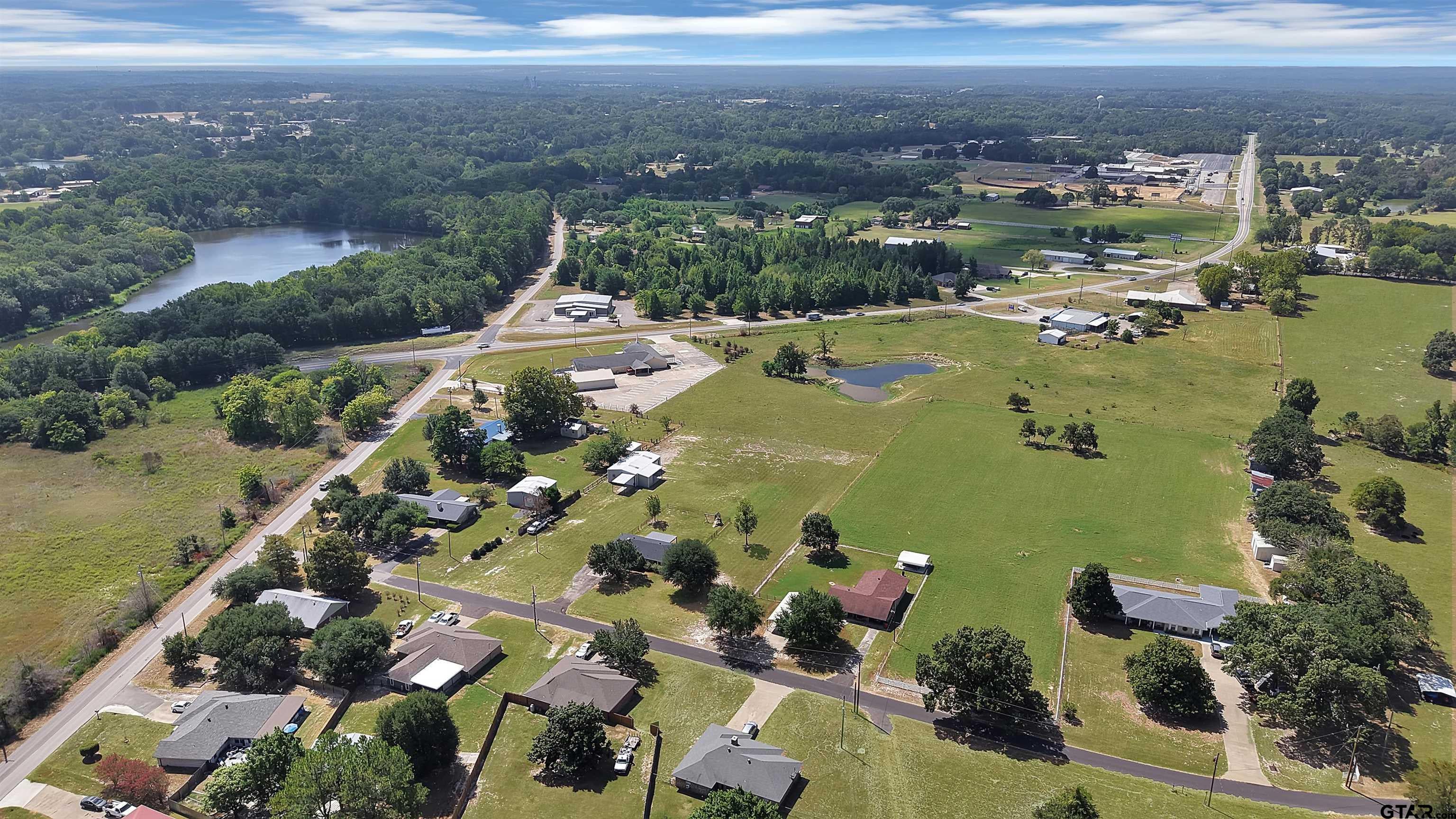 141 County Road 2211