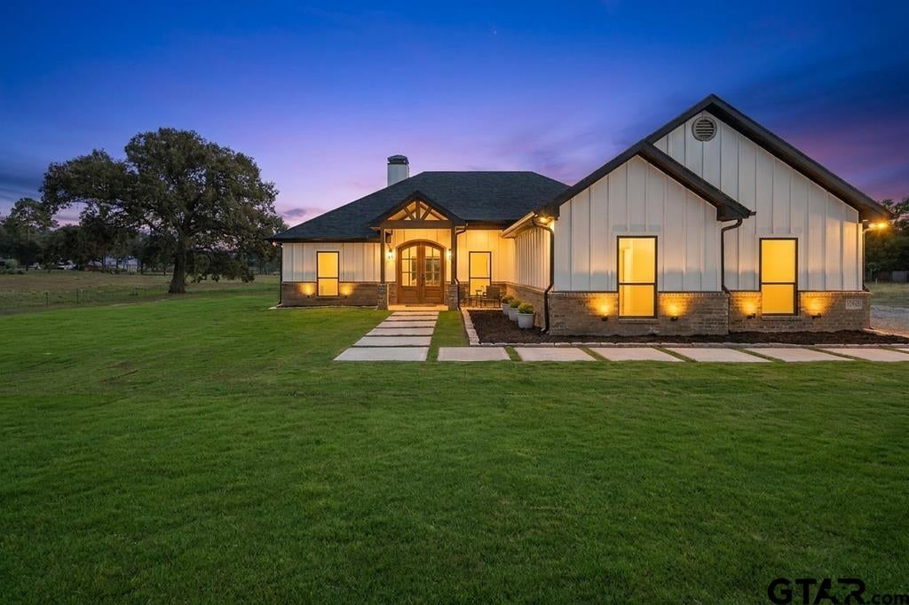 23888 County Road 2110