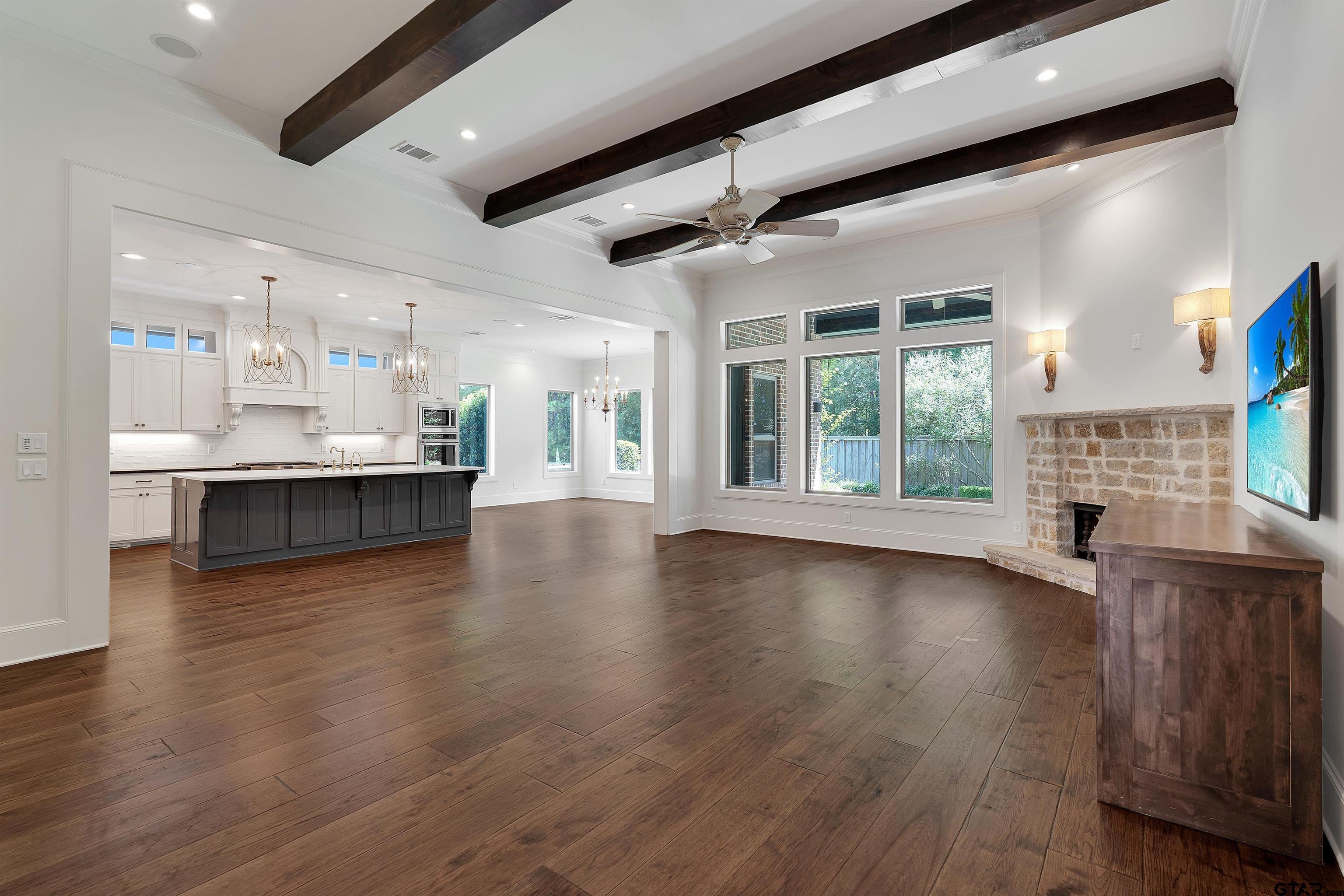 7410 Princedale