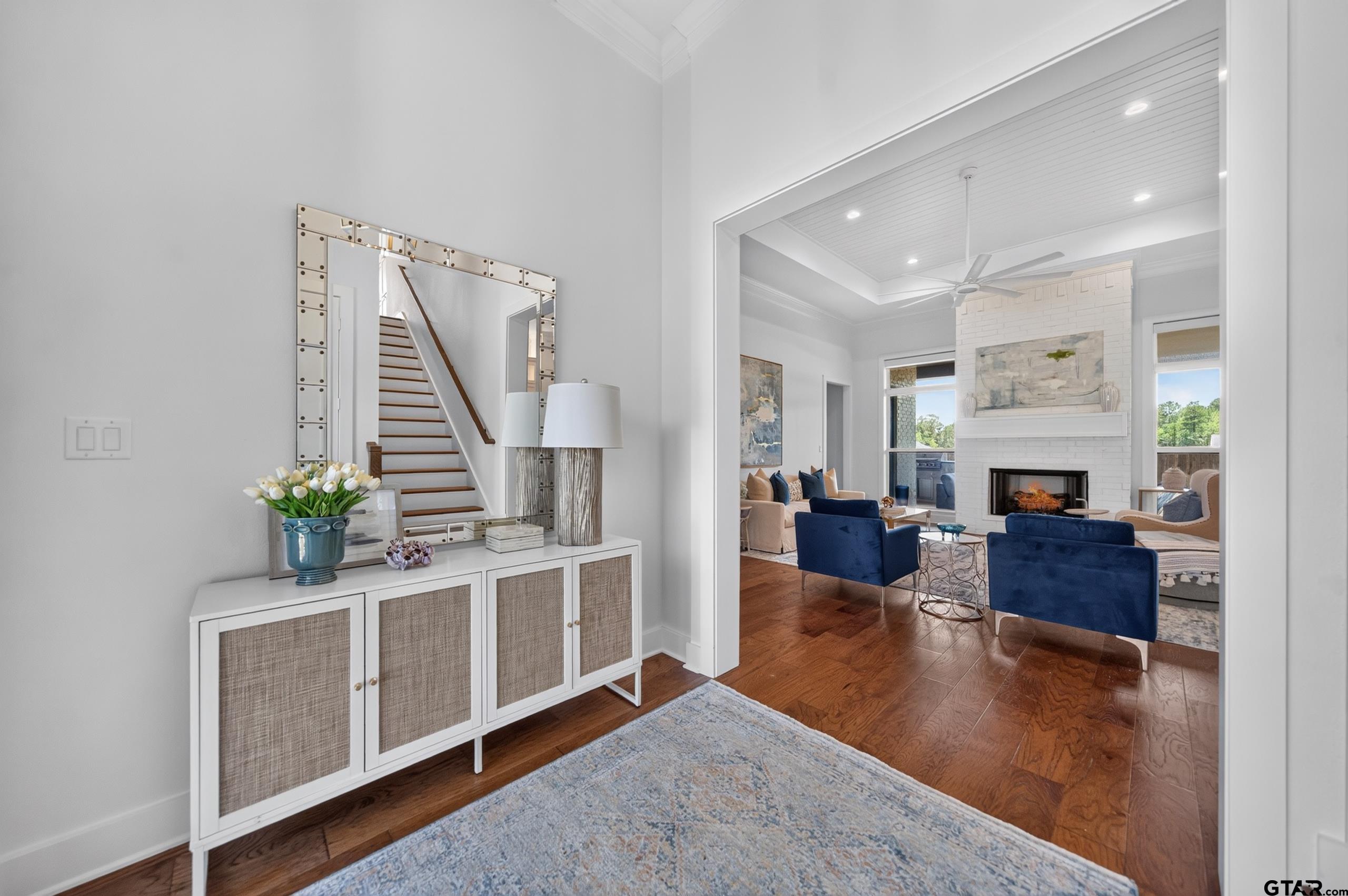 1572 Maple Circle