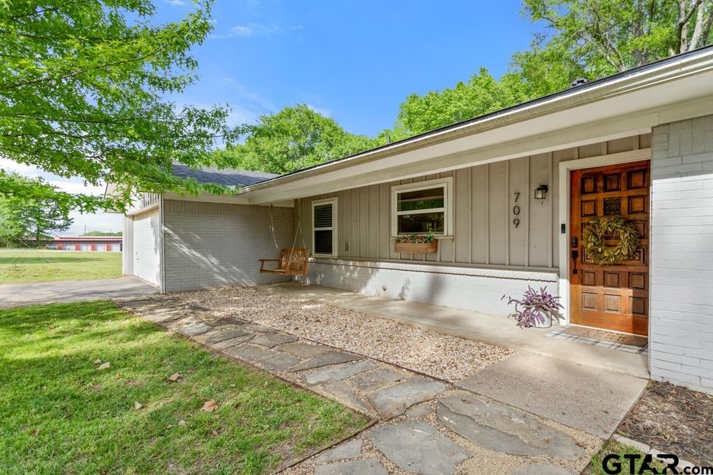 709 Georgia