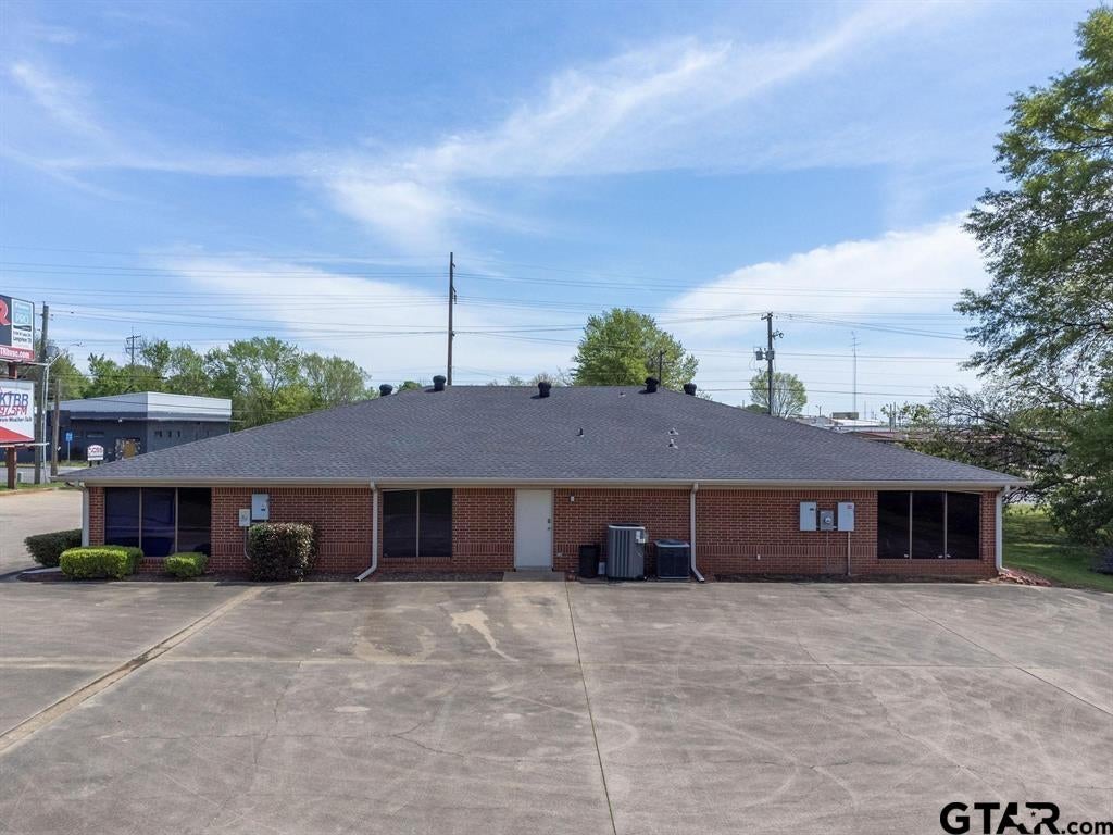 121 Gilmer Rd