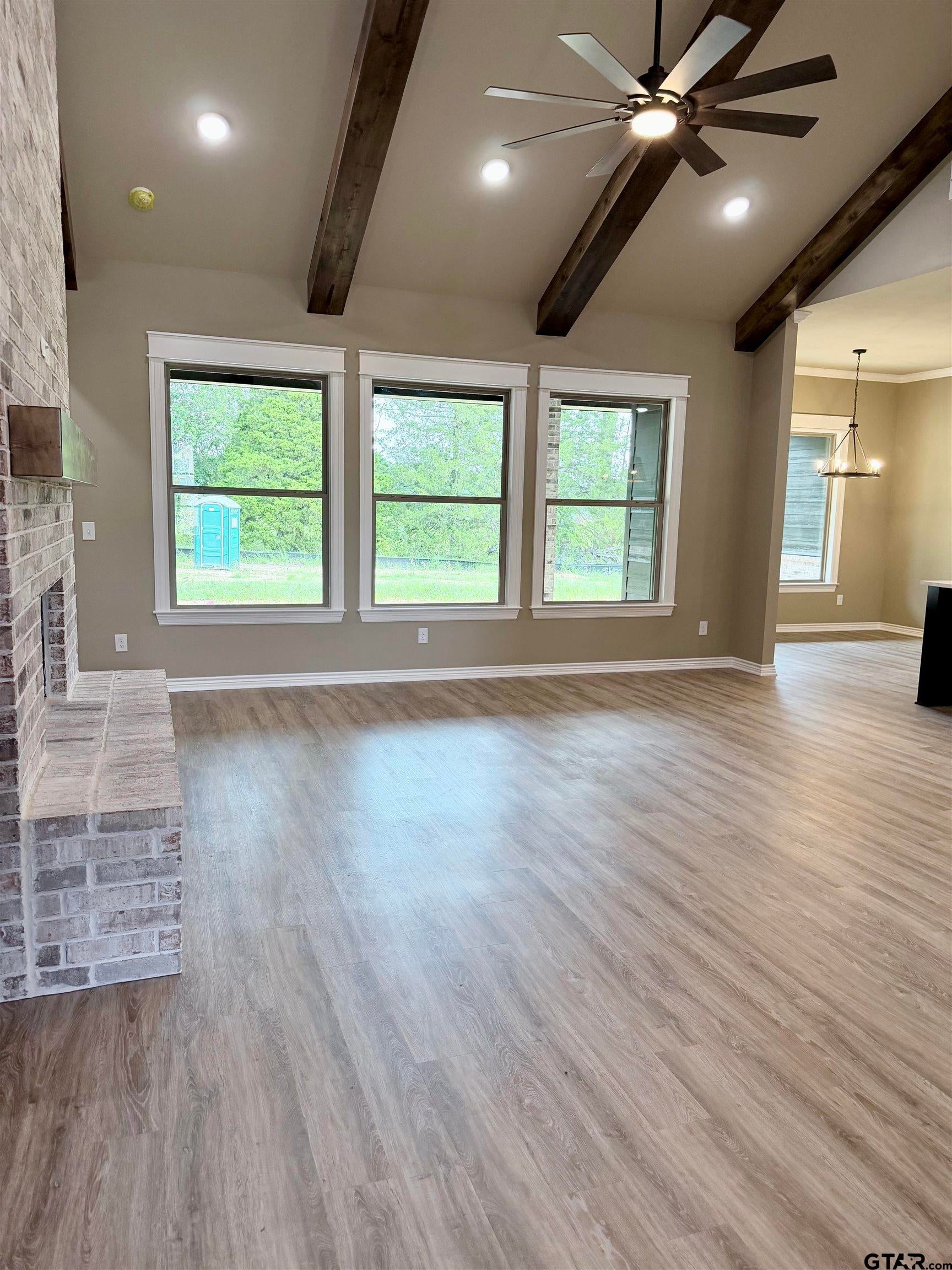 13836 Cedar Hill
