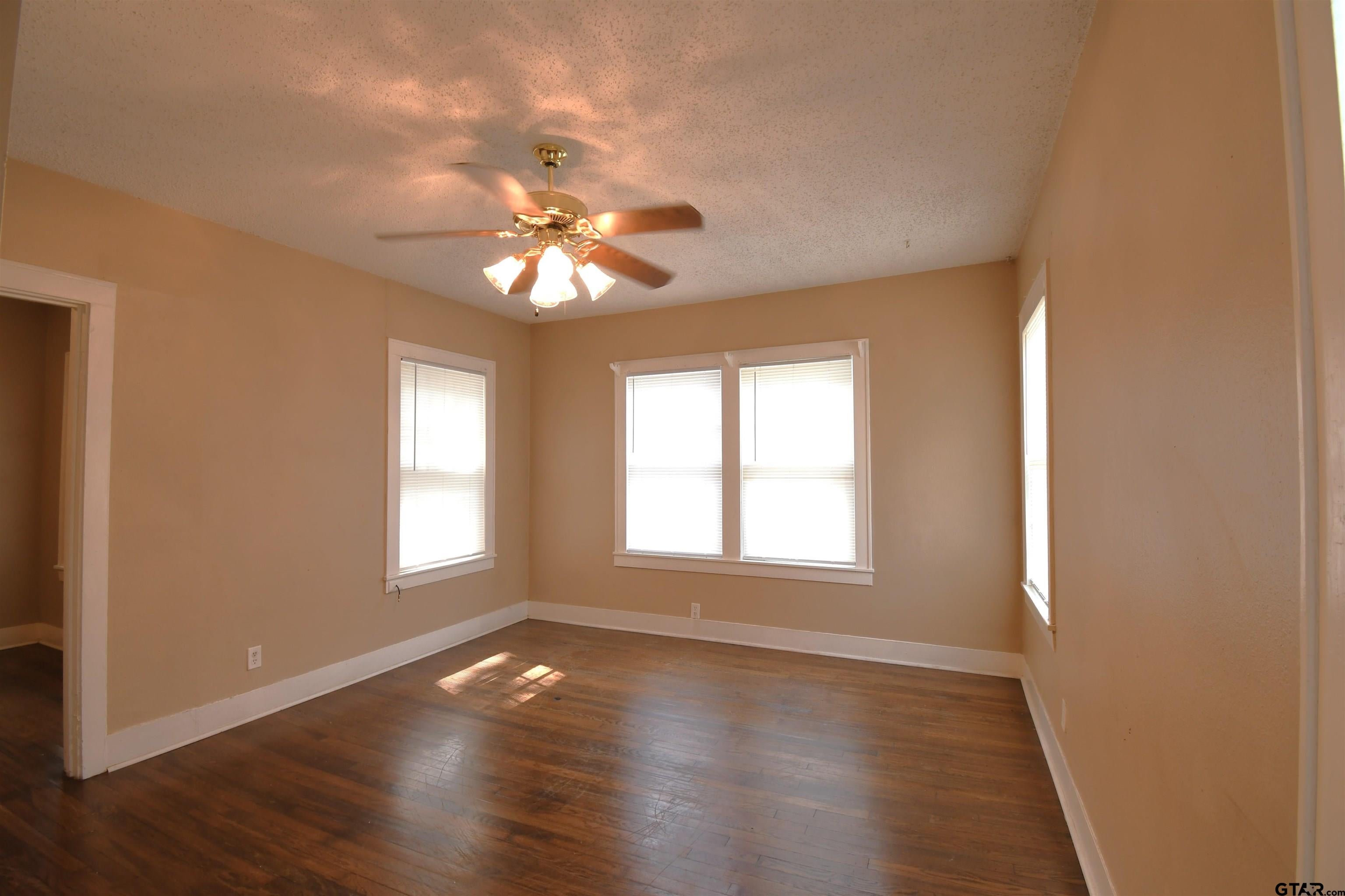 502 S Fannin #101