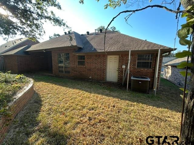 5509 Andover Dr