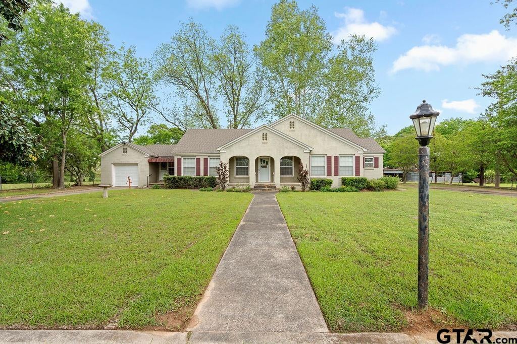 2565 Hwy 49