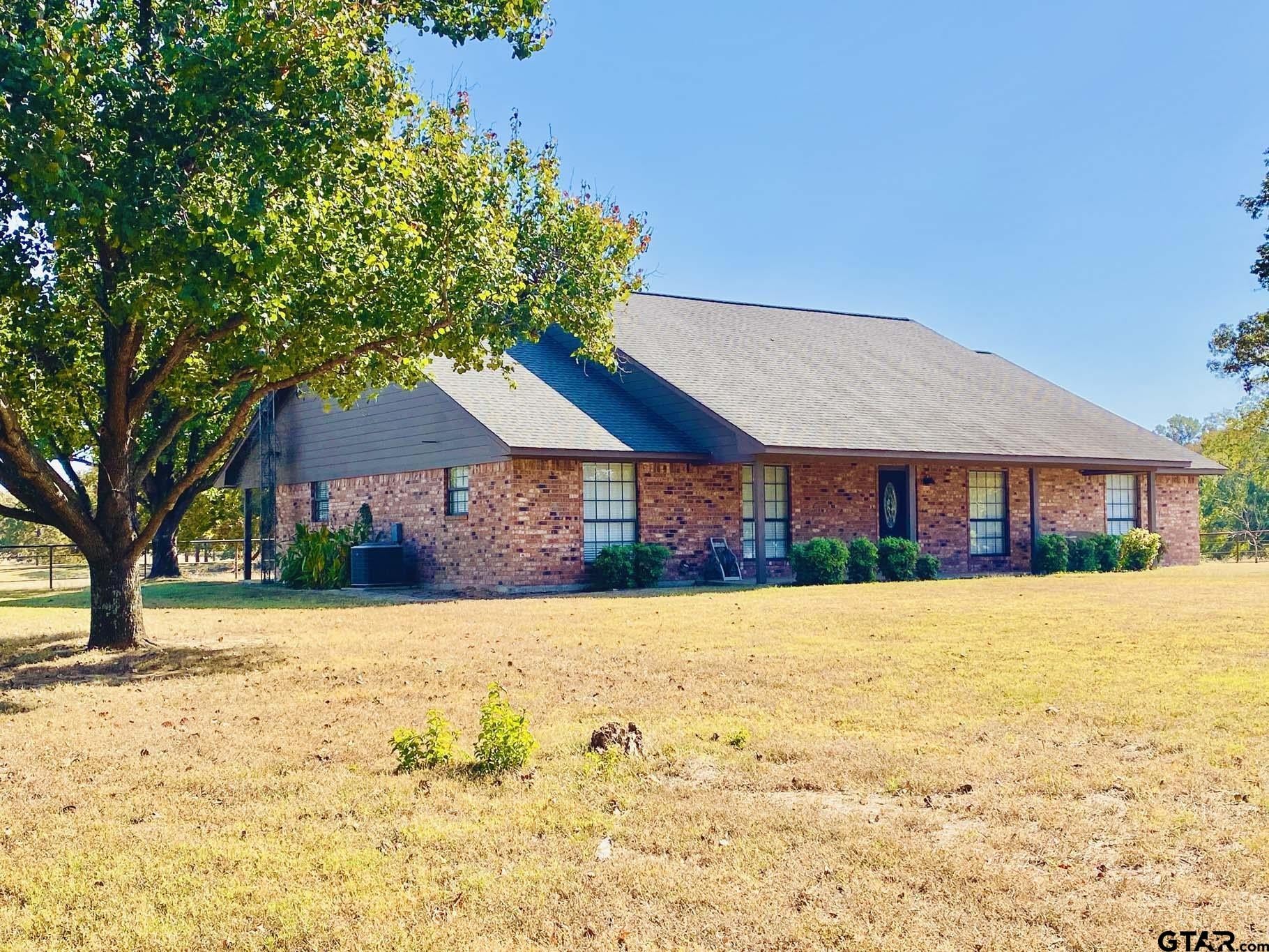 22718 US HWY 69 N