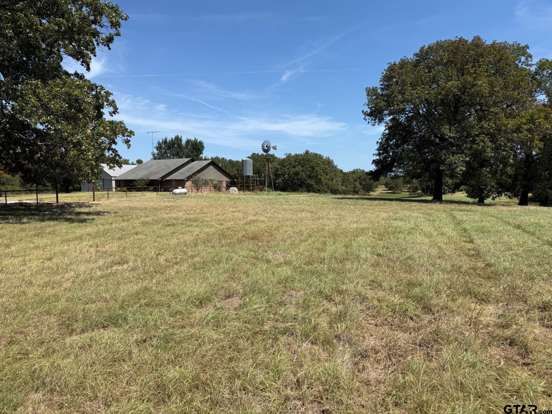 22718 US HWY 69 N