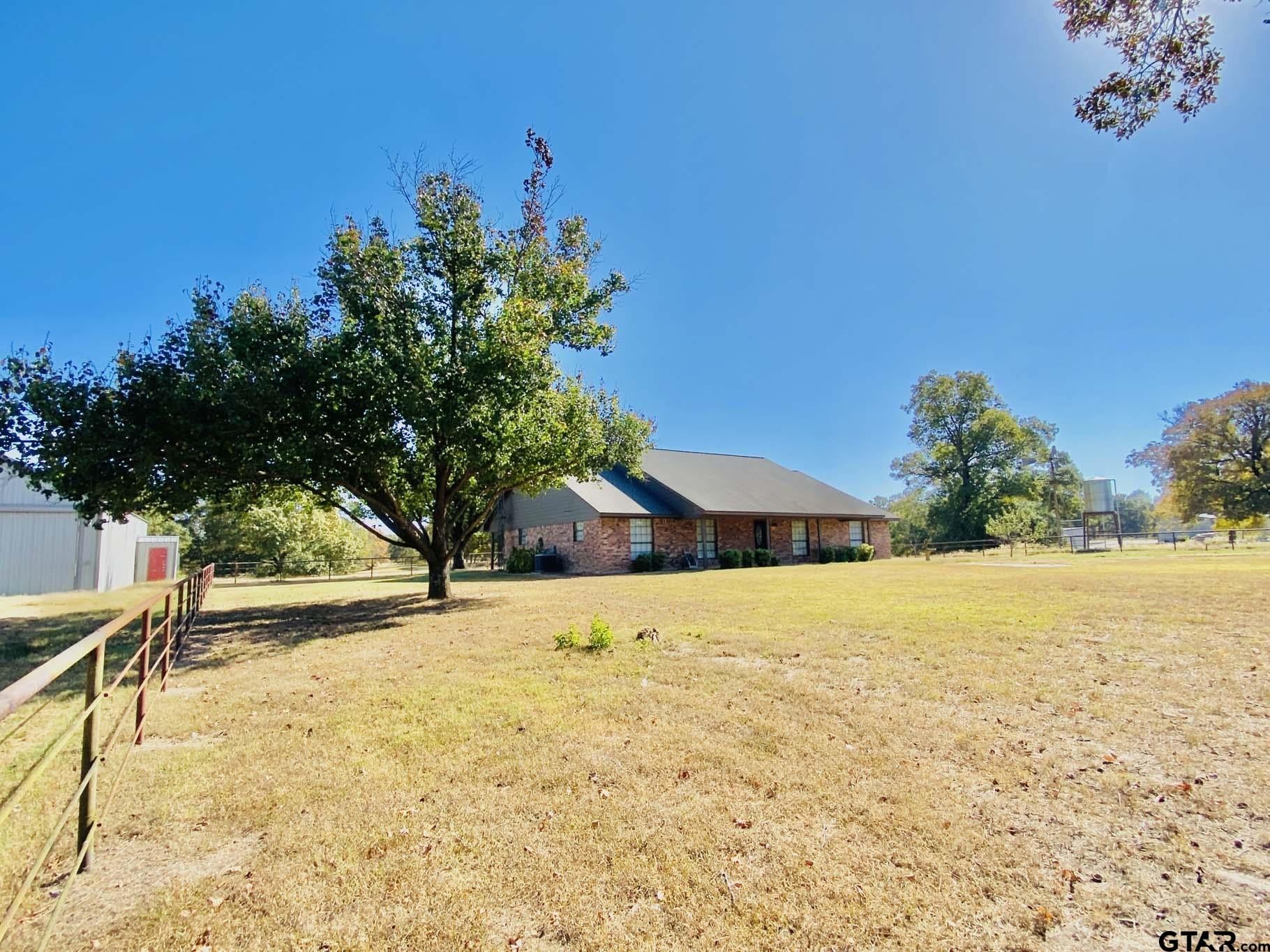 22718 US HWY 69 N