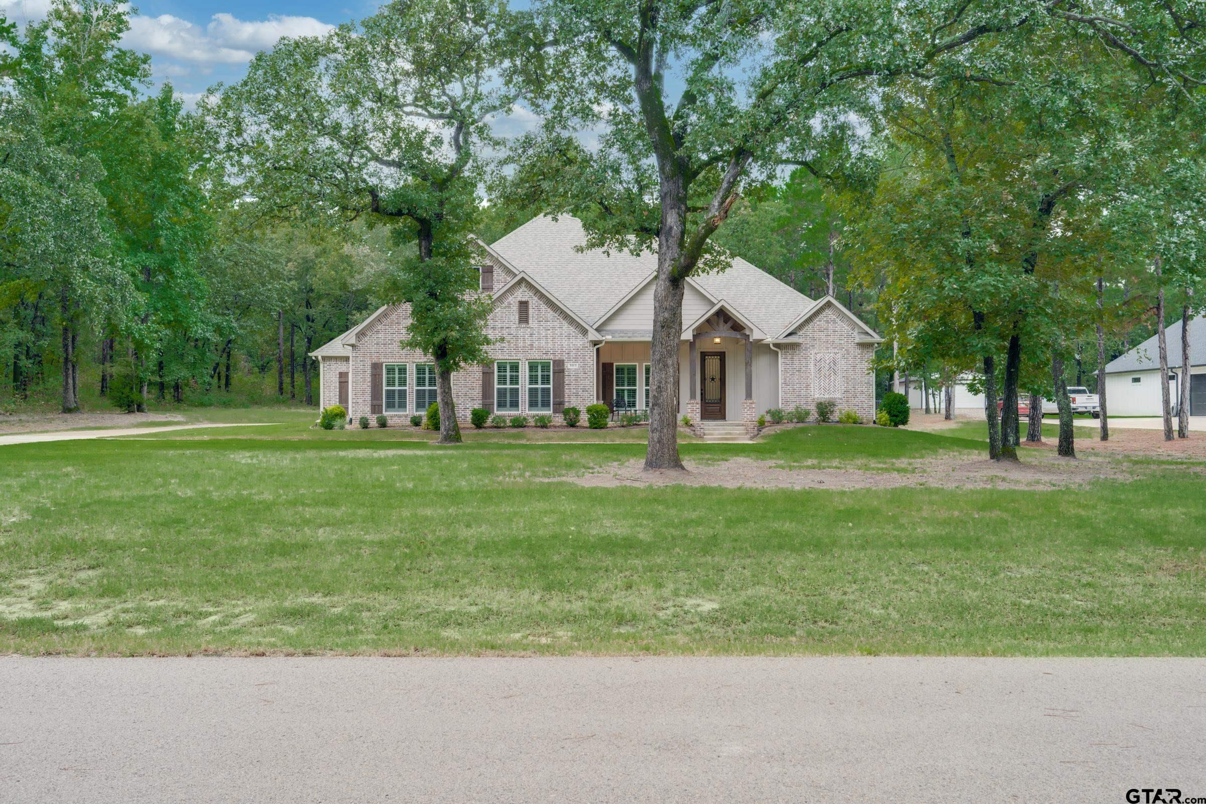 3113 SHADOW PINE DR