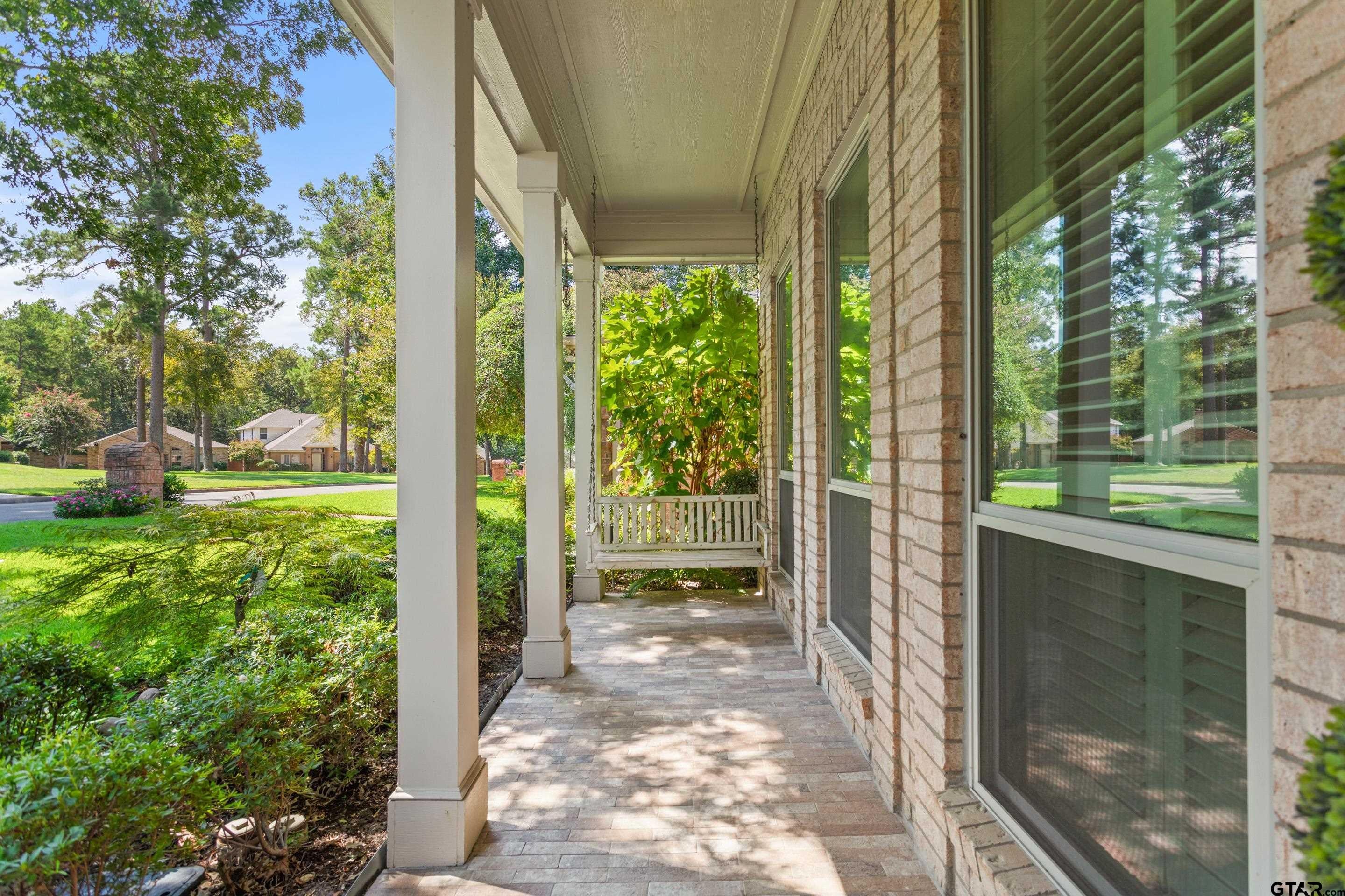1116 Oak Garden Circle