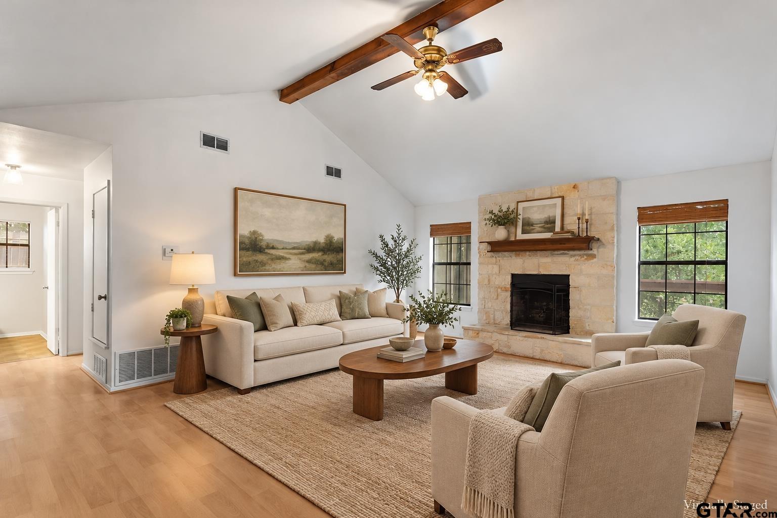 2615 Shady Bluff