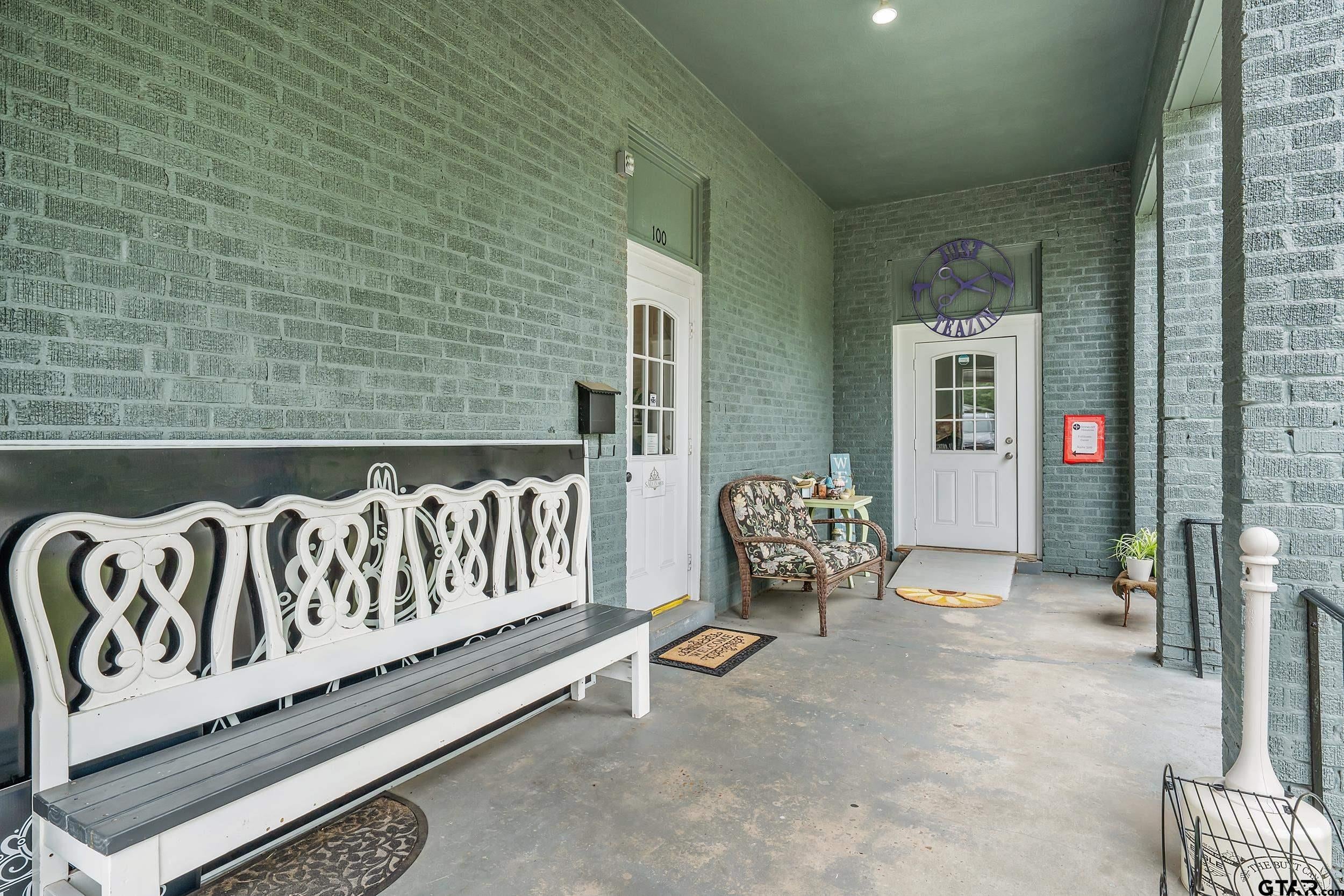 406 W Blair St.