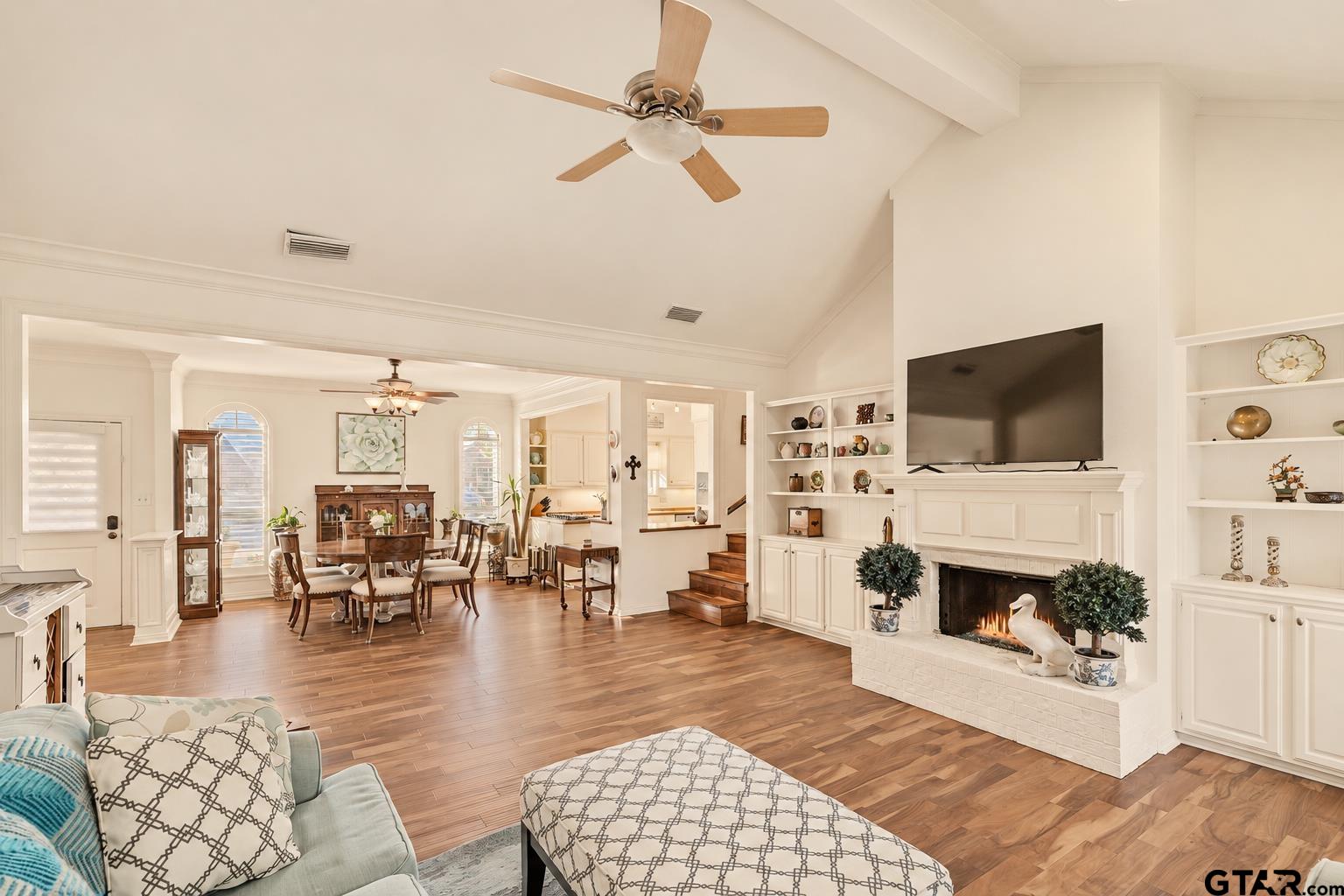 5406 Carmel Court