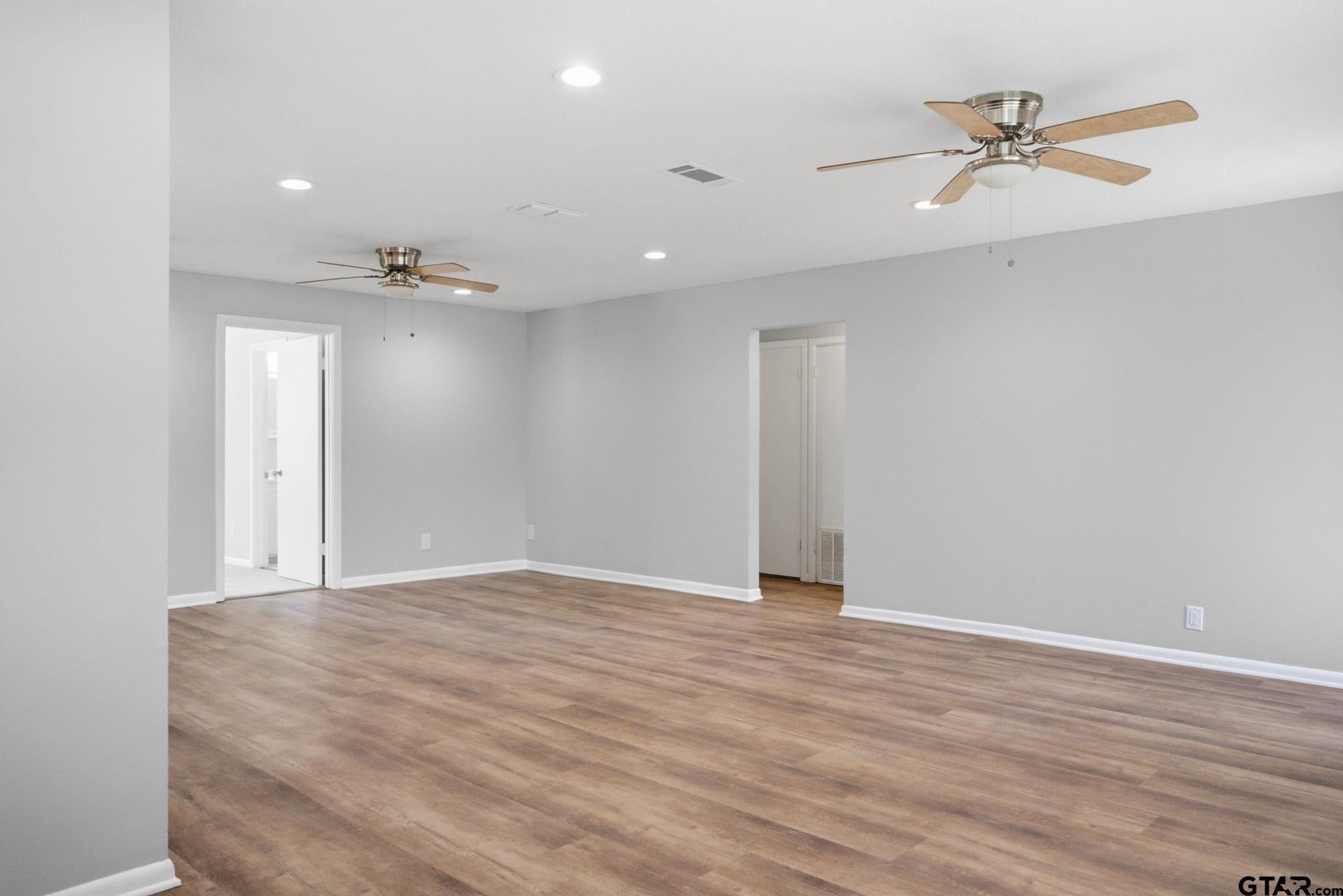 2340 Hunter St.