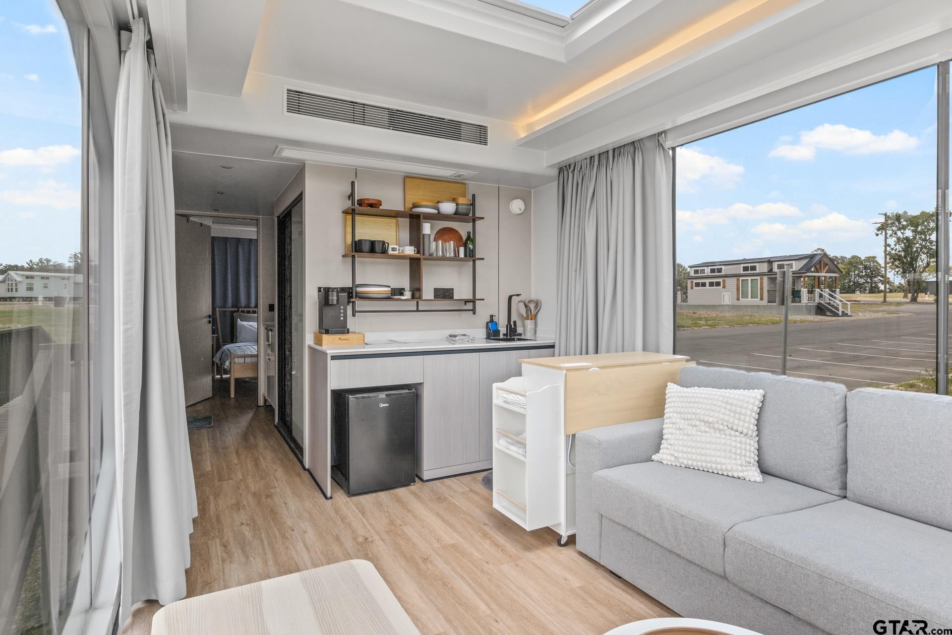 50 CR 3227 Unit 124