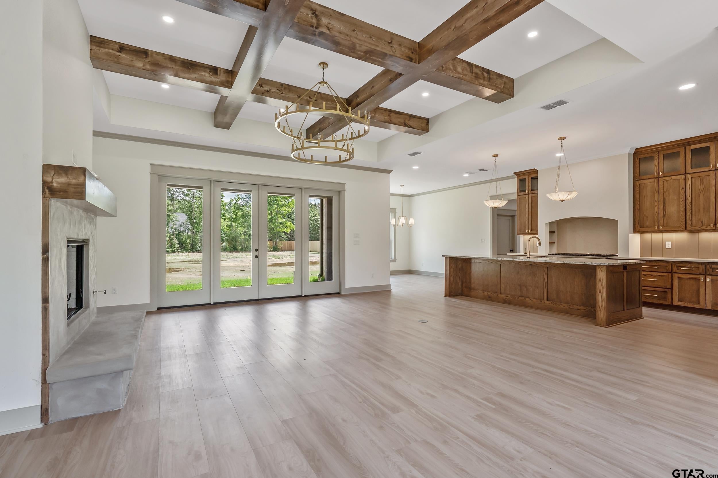 14009 Hidden Brook Ln