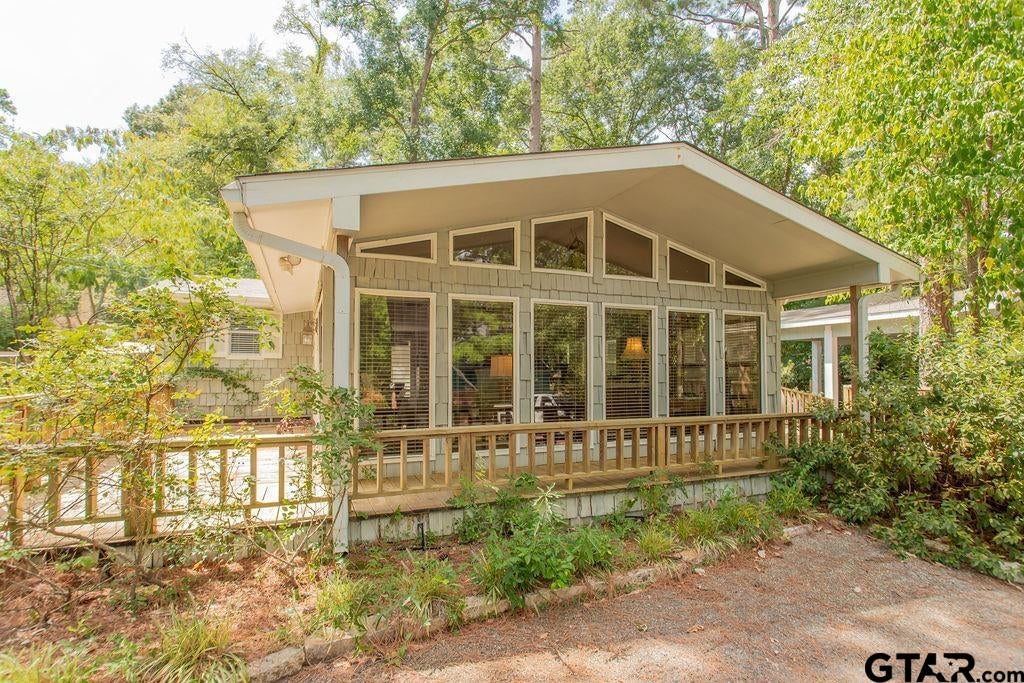 1332 Hideaway Lane West