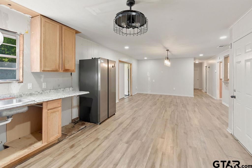 106 Mockingbird Ln