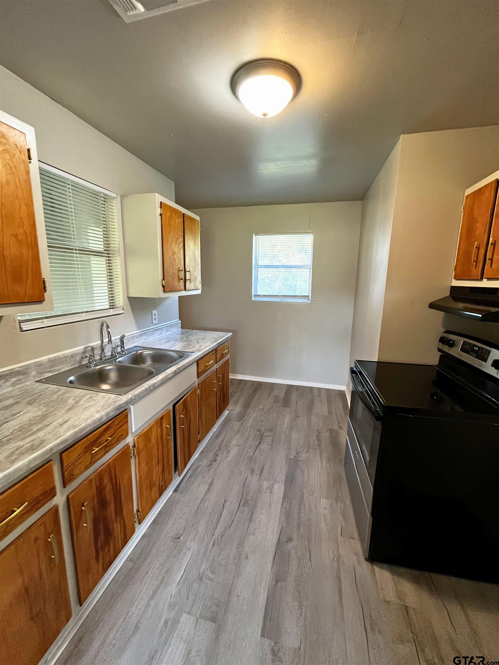 9493 US Highway 271 N