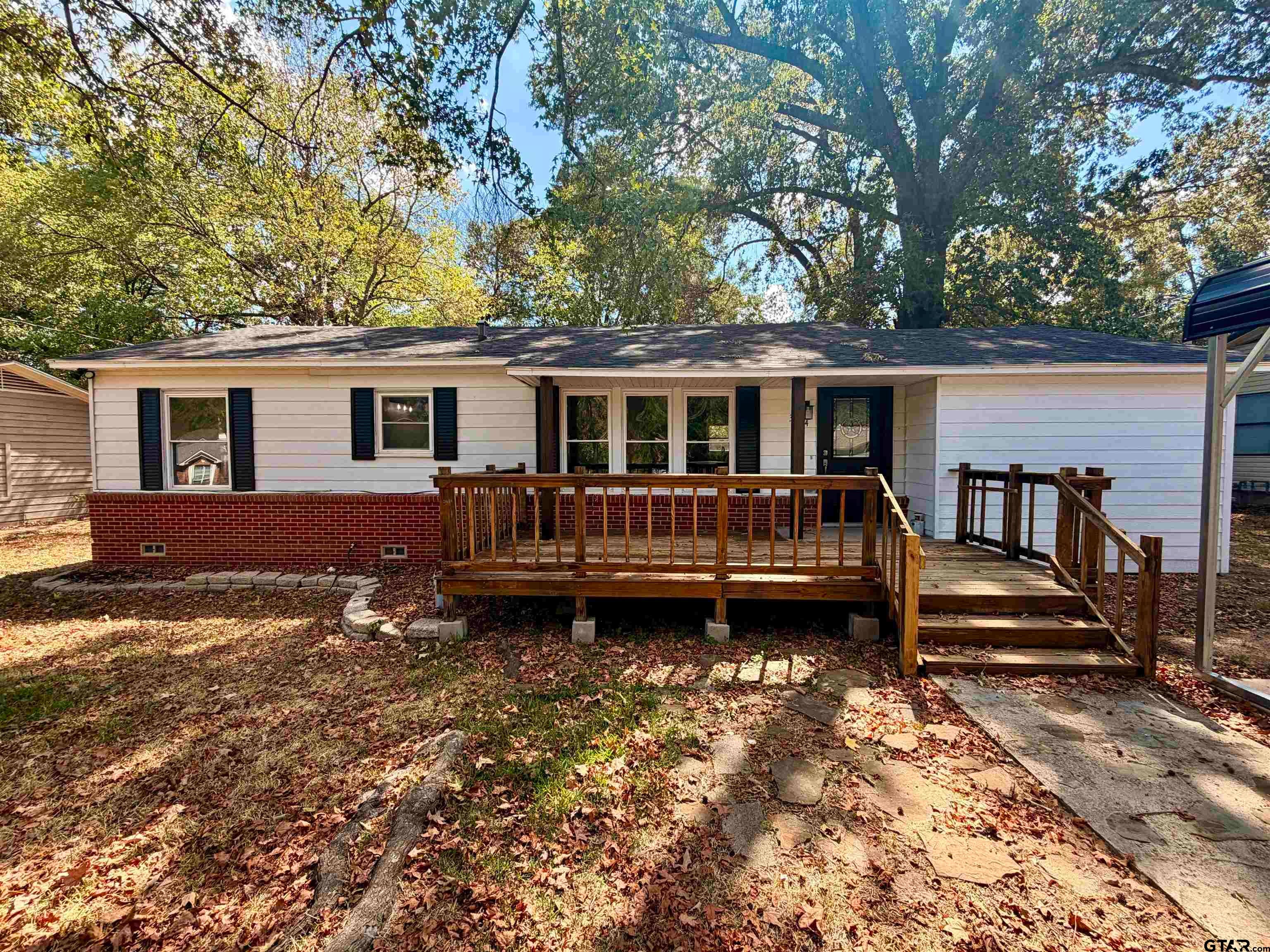 304 Redbud Lane