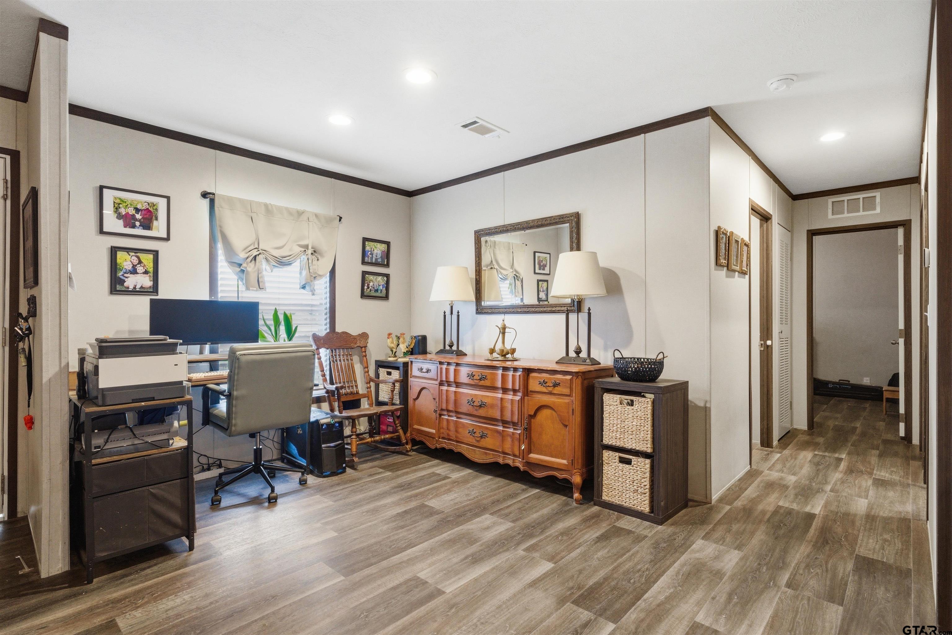 11207 County Road 2183