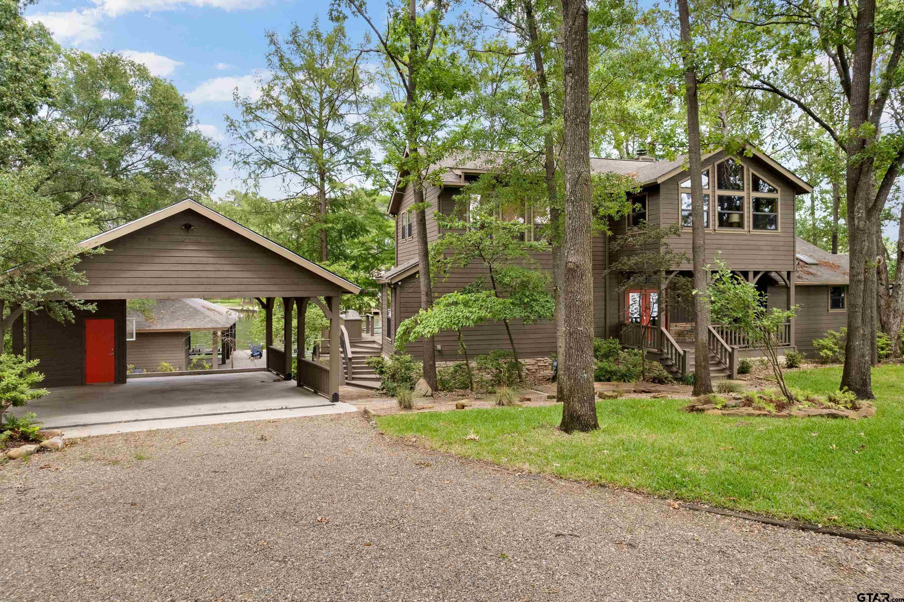 785 Windy Point Drive