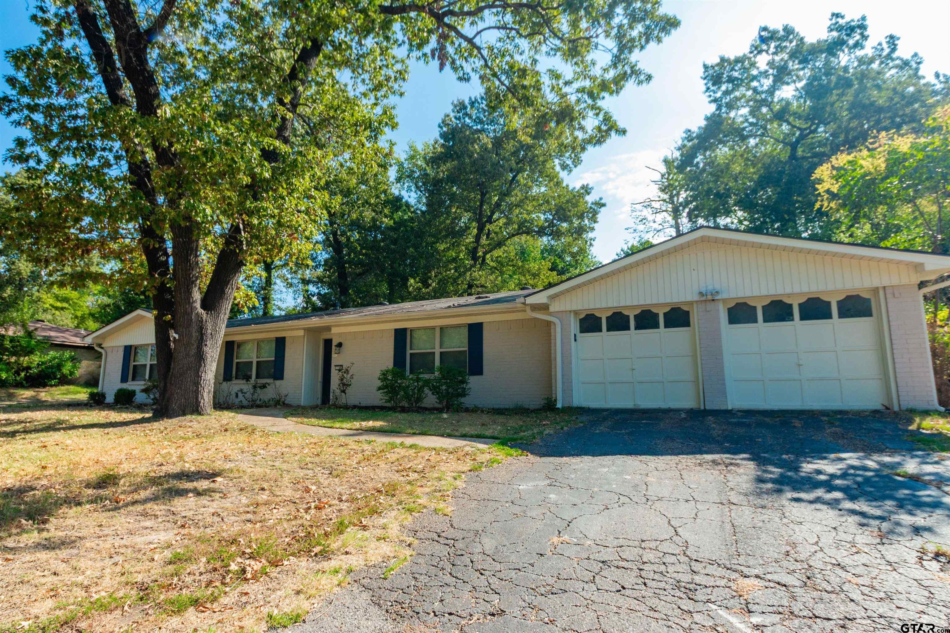 116 Fairview Dr