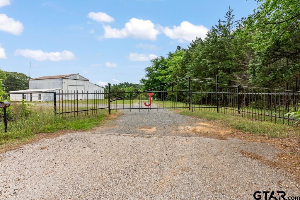 6248 Whitehurst Drive