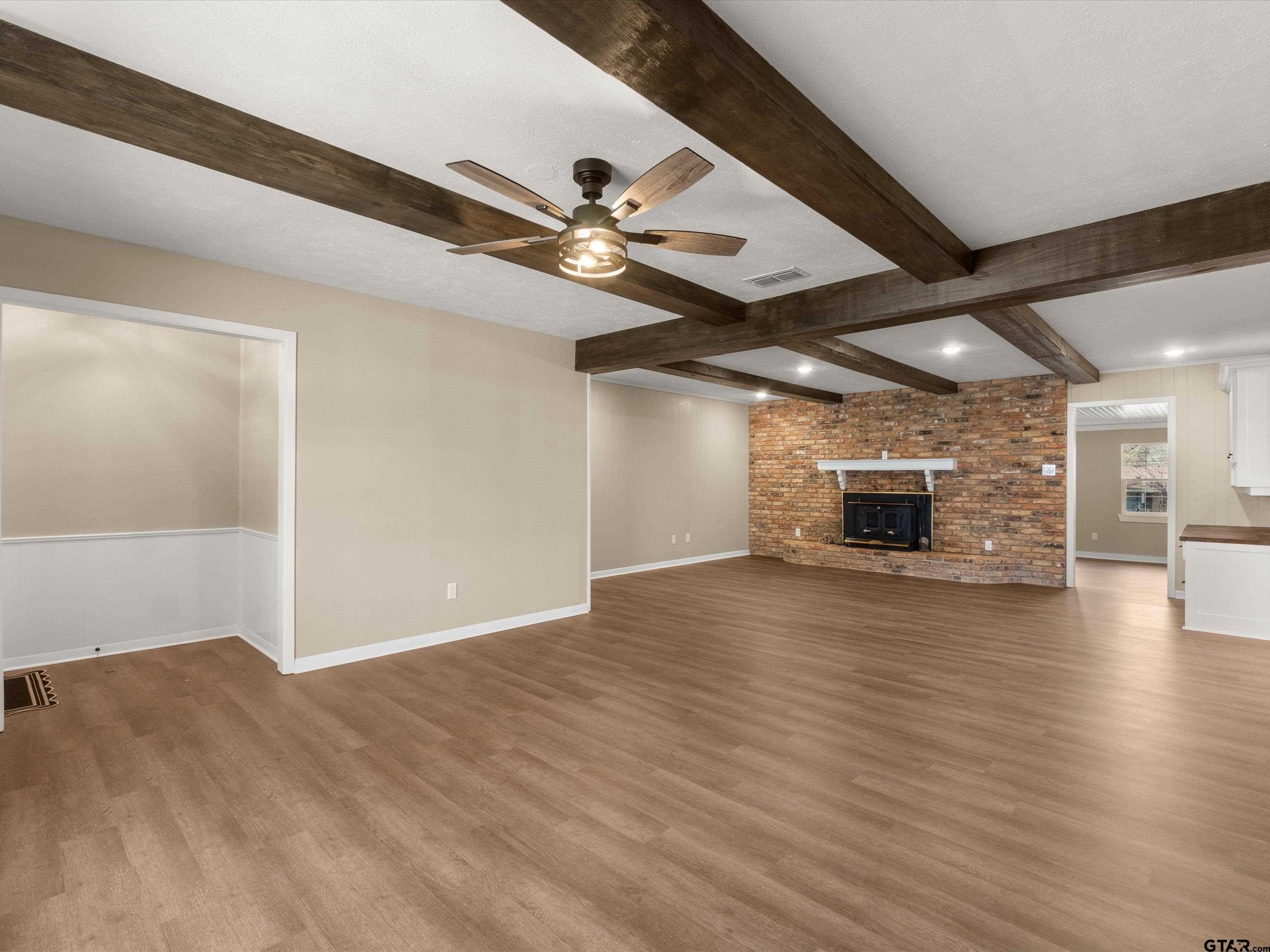 1805 Buckner