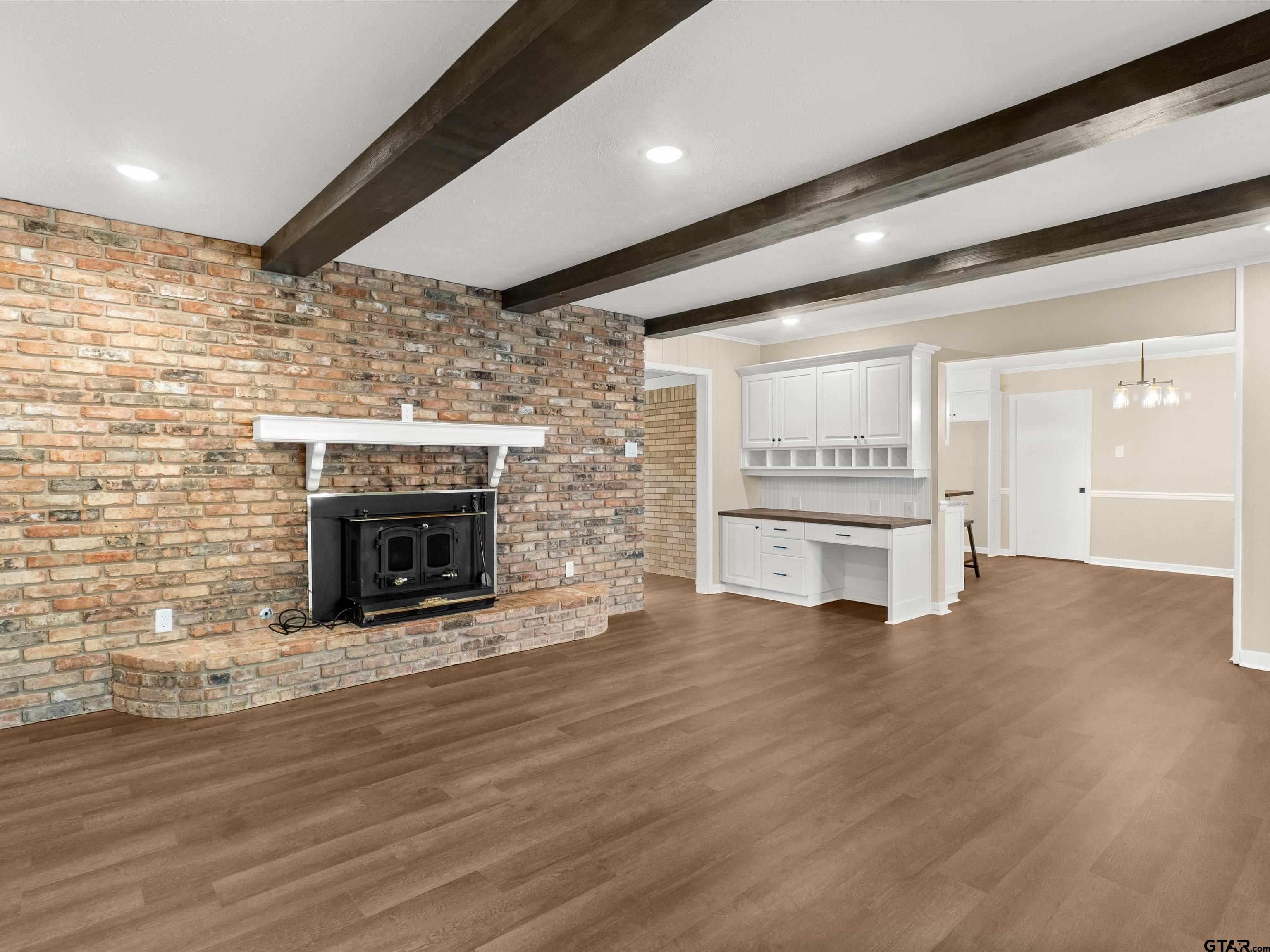1805 Buckner