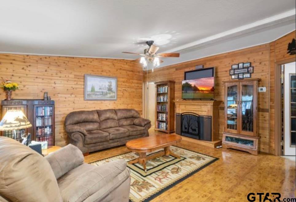 16375 County Road 452